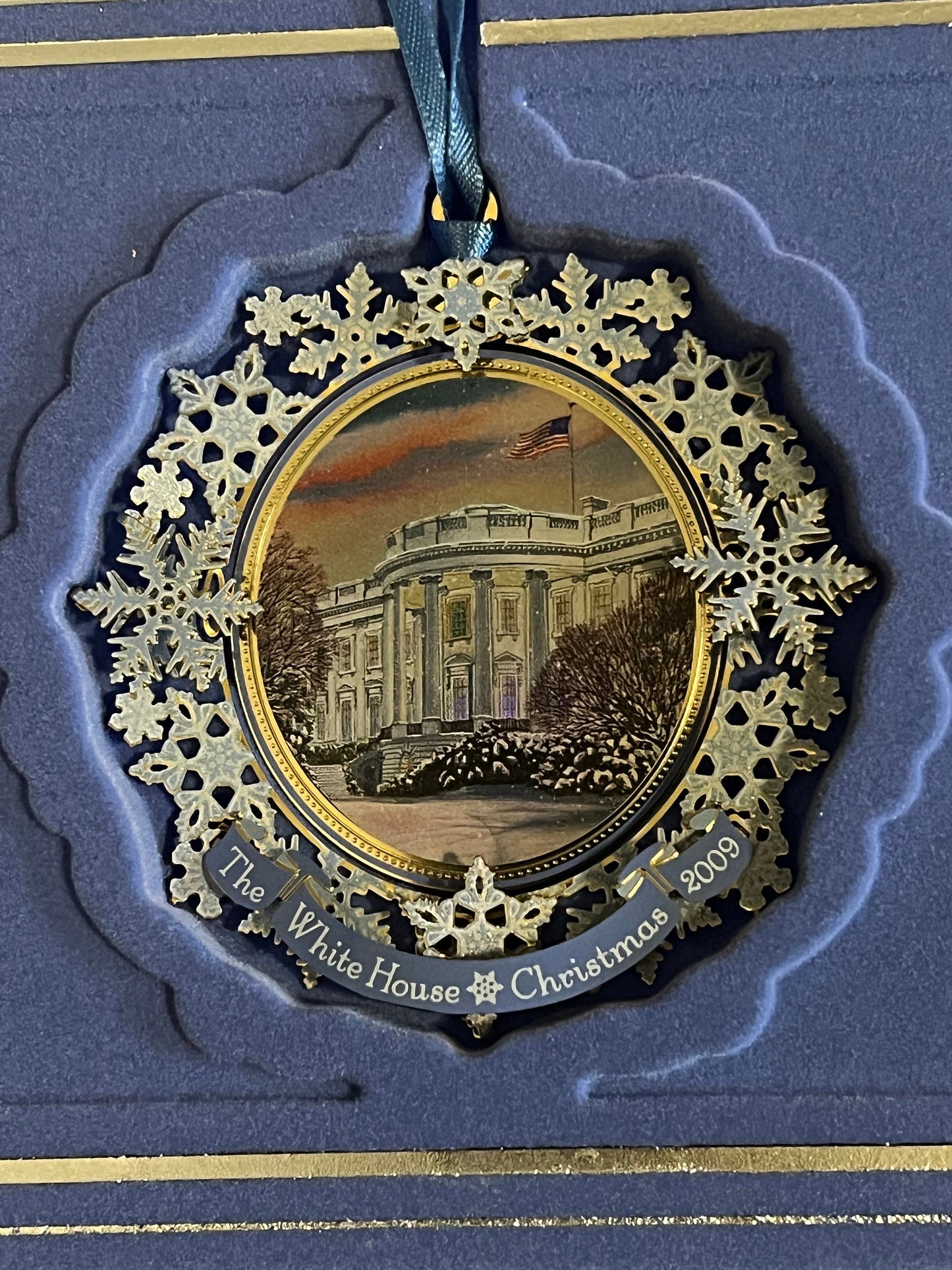 White House Historical Association 2009 Christmas Ornament: Grover Cleveland
