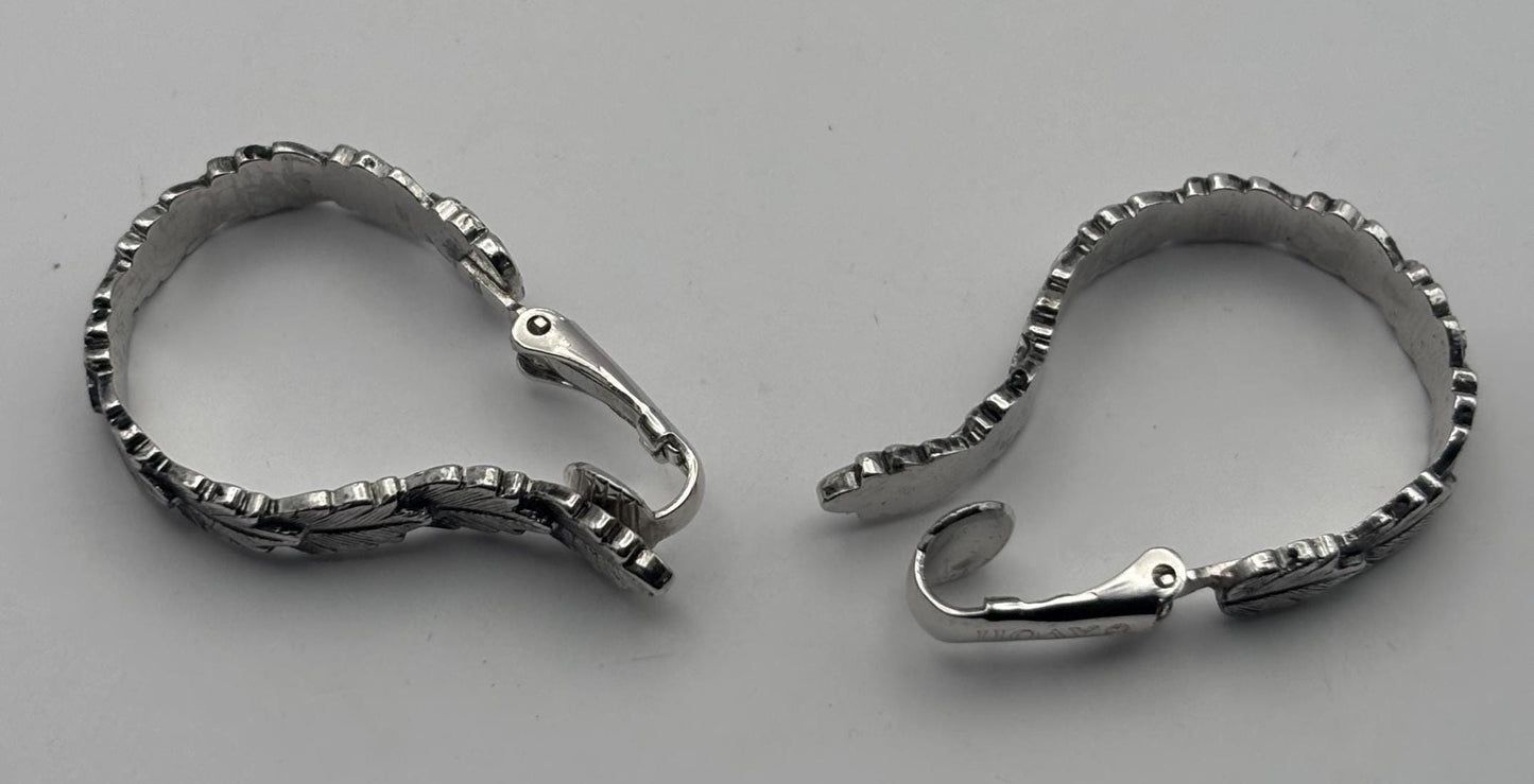 Vintage Avon Silver Clip On Earrings Lover Antiques and Vintage