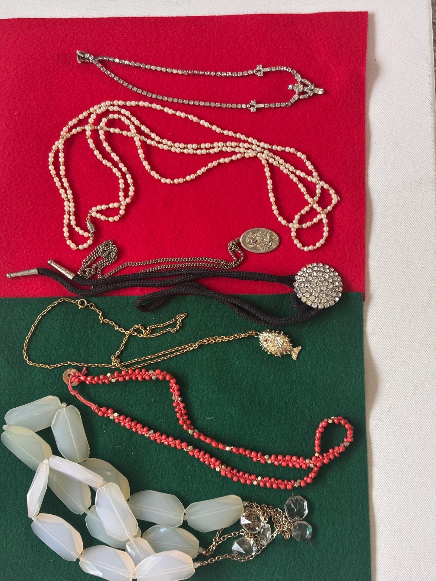 Vintage Necklaces Collection Variety Jewelry Lot Lover Antiques and Vintage