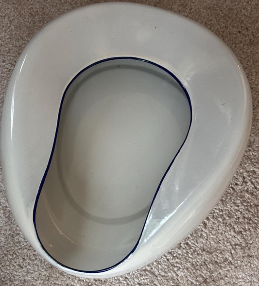 Antique Enamel and Porcelain Queen Columbian Made Bed Pan Planter Home Decor Lover Antiques