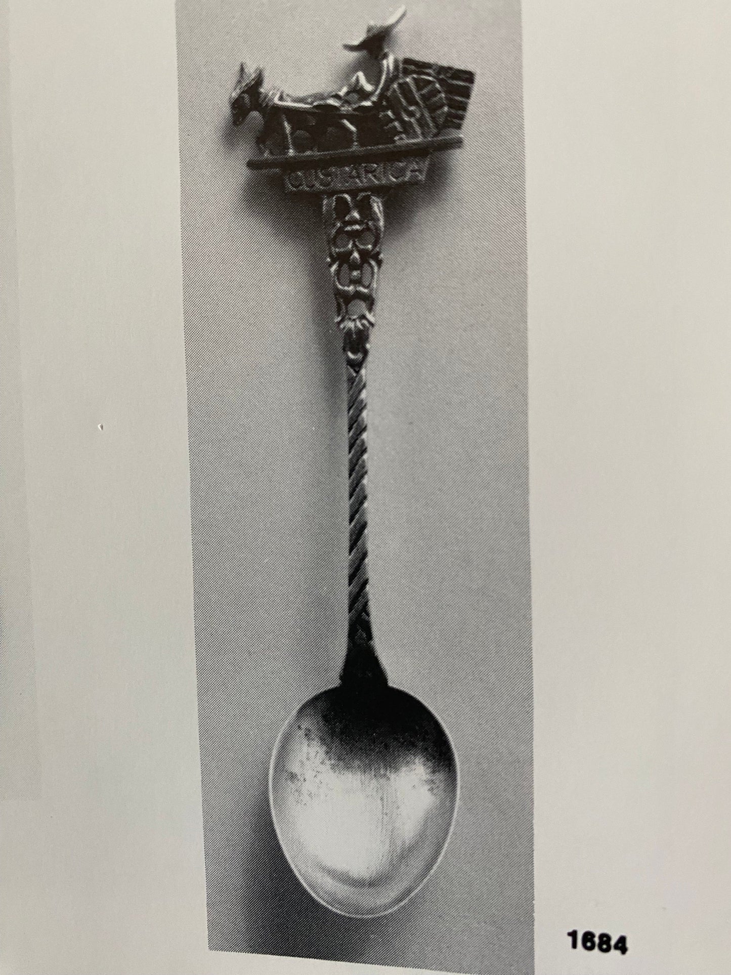 Vintage Spoons From Around the World Book: Collector's Guide