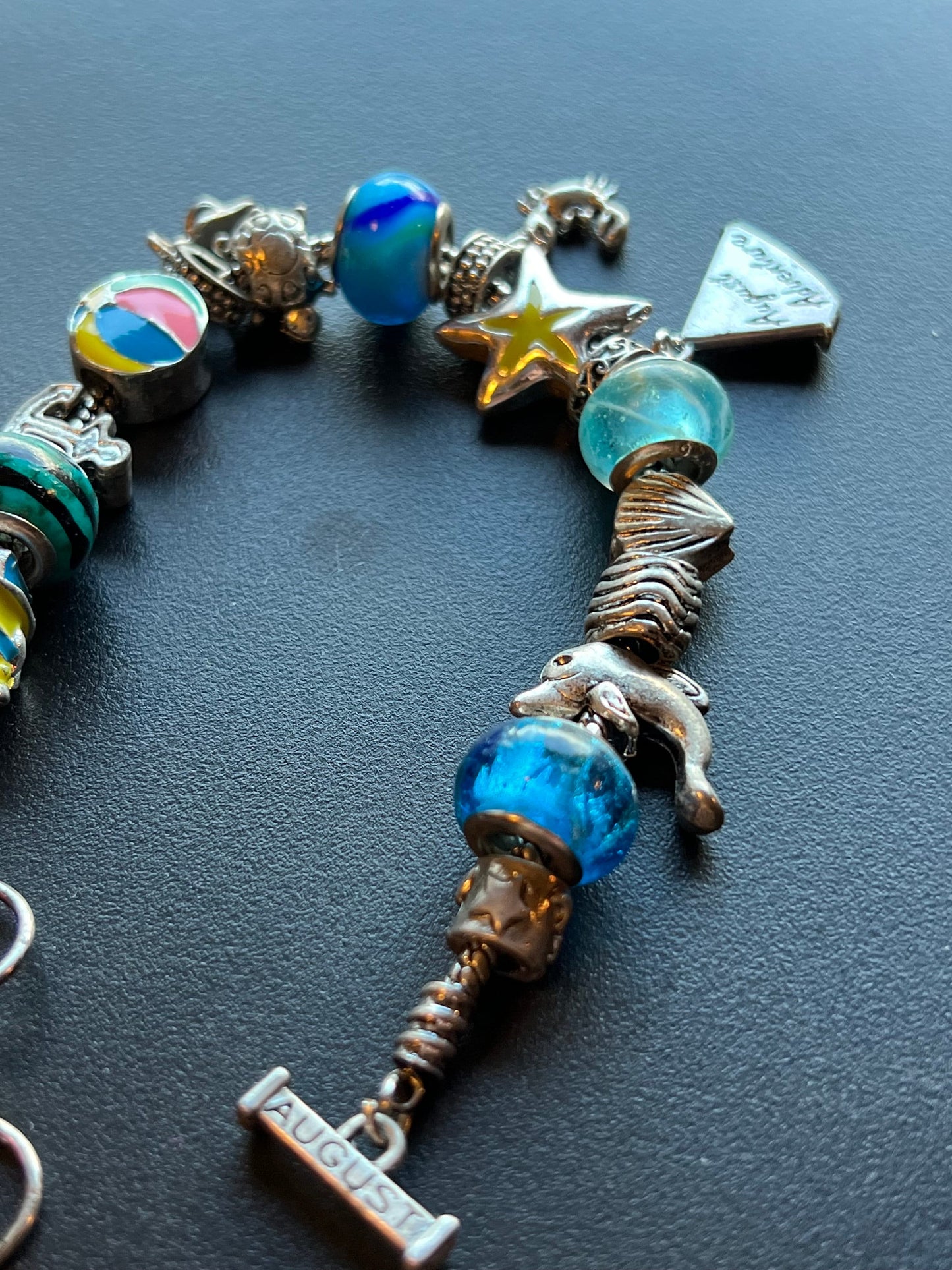 Charm bracelet Willabee and Ward Jewelry Charms, Beads, Lover Antiques and Vintage