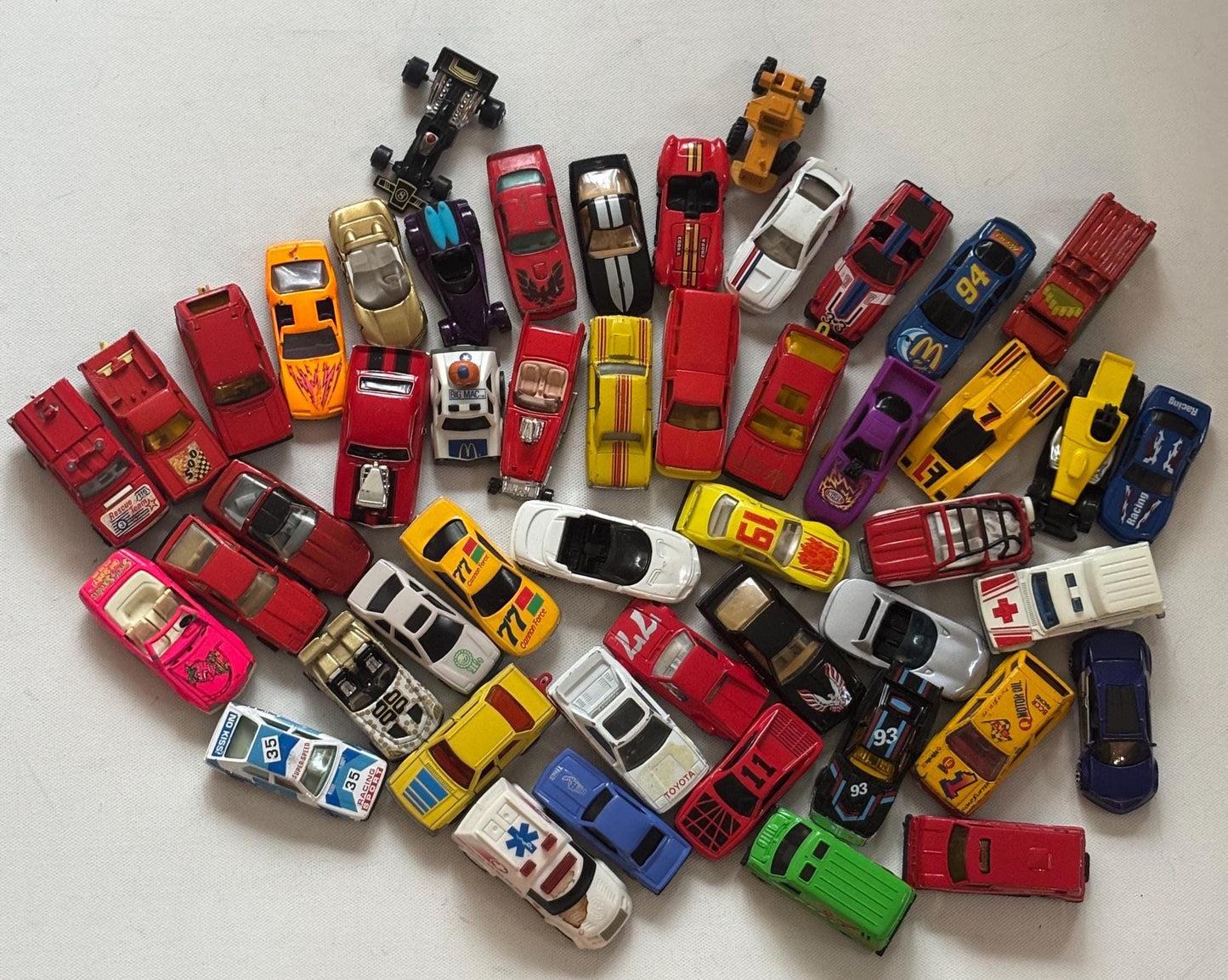 Vintage Car Lot Collection of 50 Hot Wheels Matchbox Toy Cars Lover Antiques and Vintage