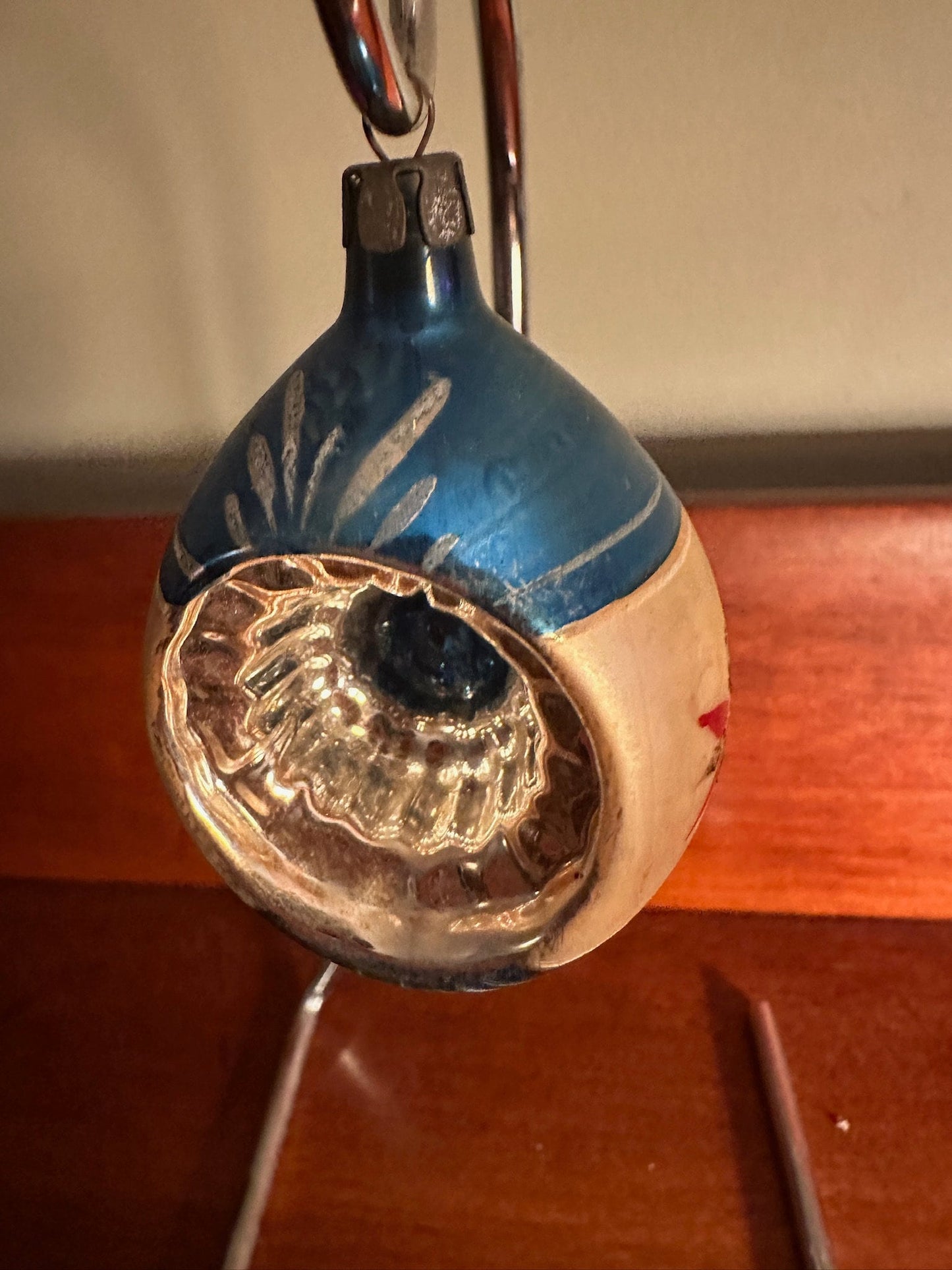 Vintage Teardrop Diorama Ornament: Made in Poland, Circa 1940s