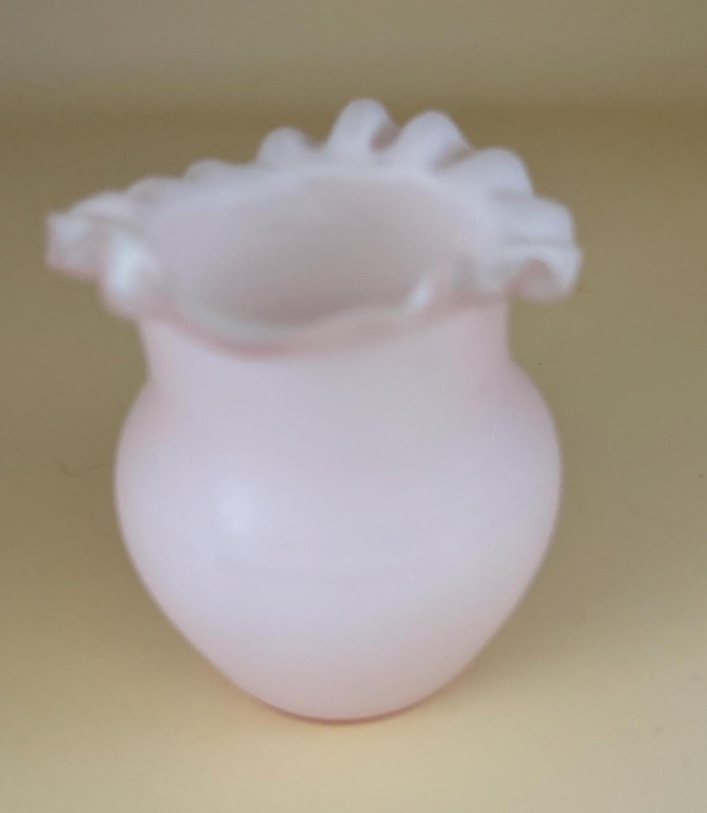 Antique Hobbs Brockunier & Co. Pink Glass Ruffled Vase, Gift for Her, Collectible Art Deco Decor