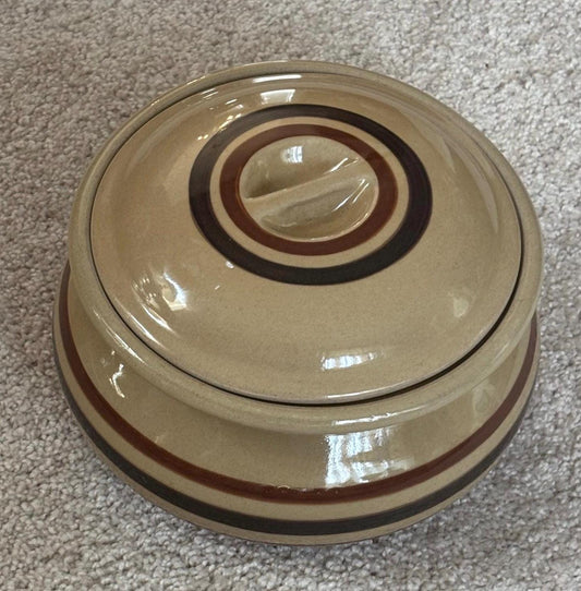 Vintage Lipton Soup Hamstone Pottery Round Crock Casserole Dish Lover Antiques and Vintage