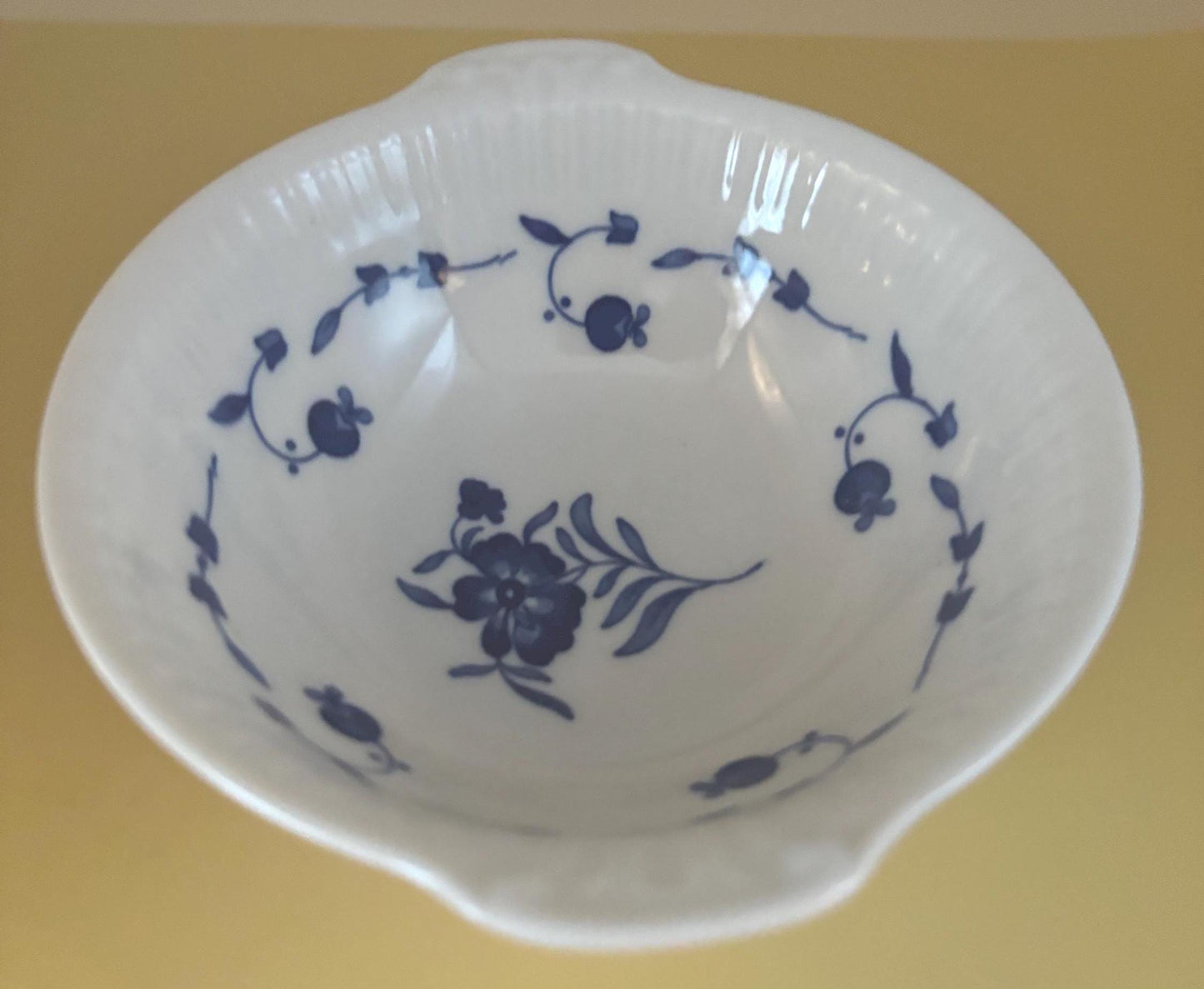 Vintage Nantucket Bowl by Syracuse China Blue & White Dishes Lover Antiques and Vintage