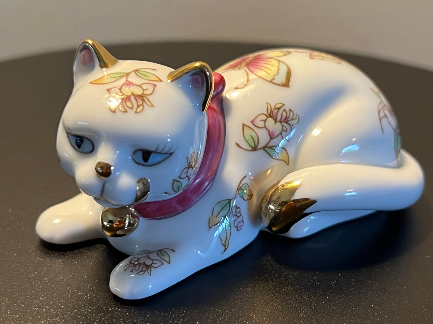 Vintage Faberge Porcelain Cat Figurine: Gold Accents, Franklin Mint
