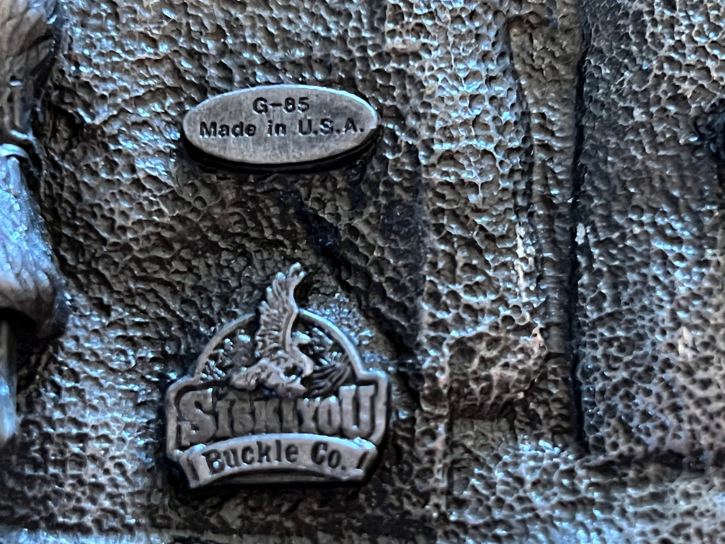 Vintage Siskiyou Lighthouse Beach Scene Belt Buckle - 1989