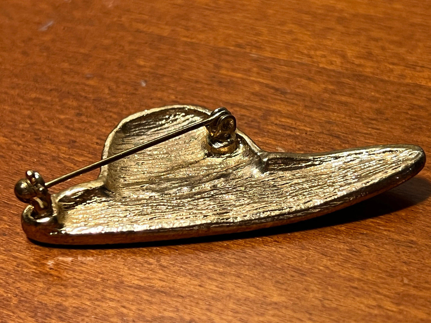Vintage Red Hat Enamel brooch pin jewelry Mid Century Modern 18k gold plating  Art Deco Carmen Santiago