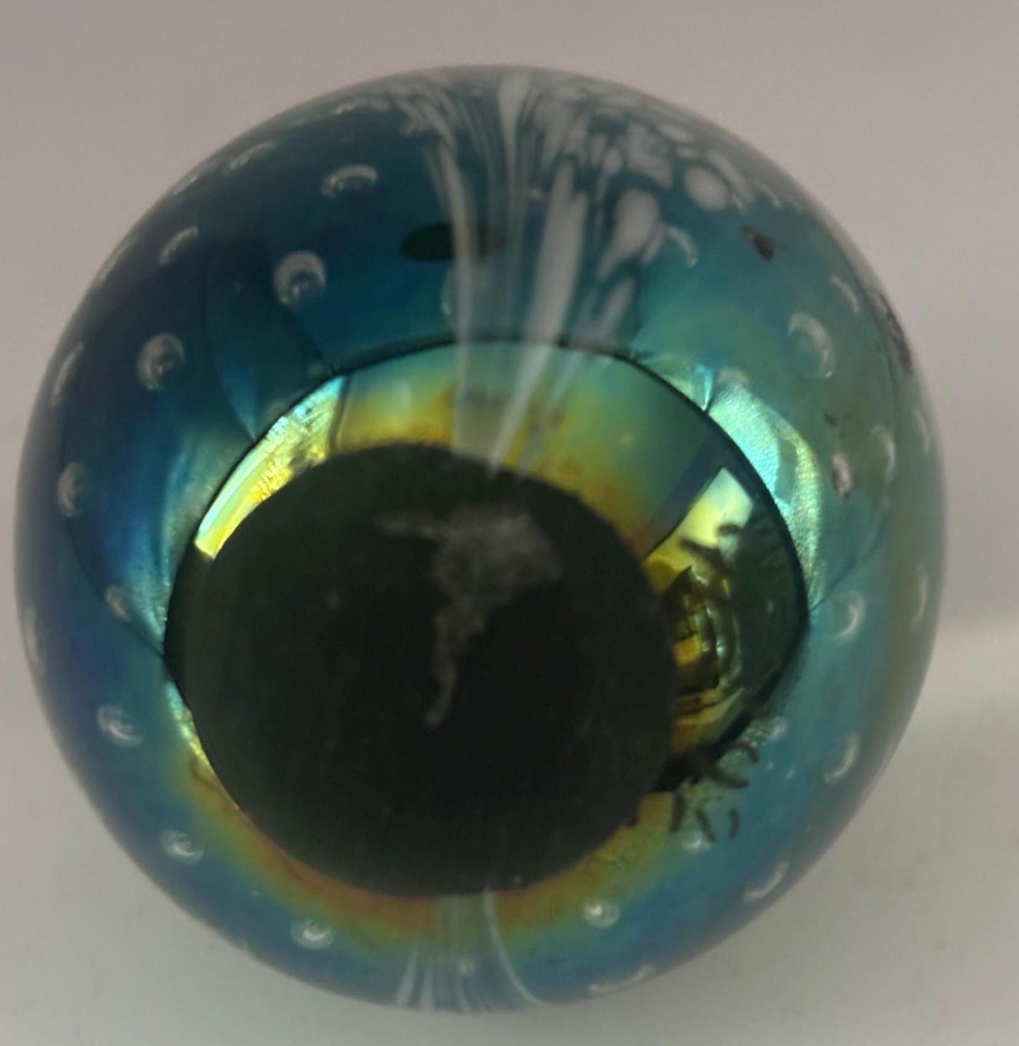 Vintage Glass Eye Studio Iridescent Art Glass Egg Paperweight Signed 1992 Seattle Collectible