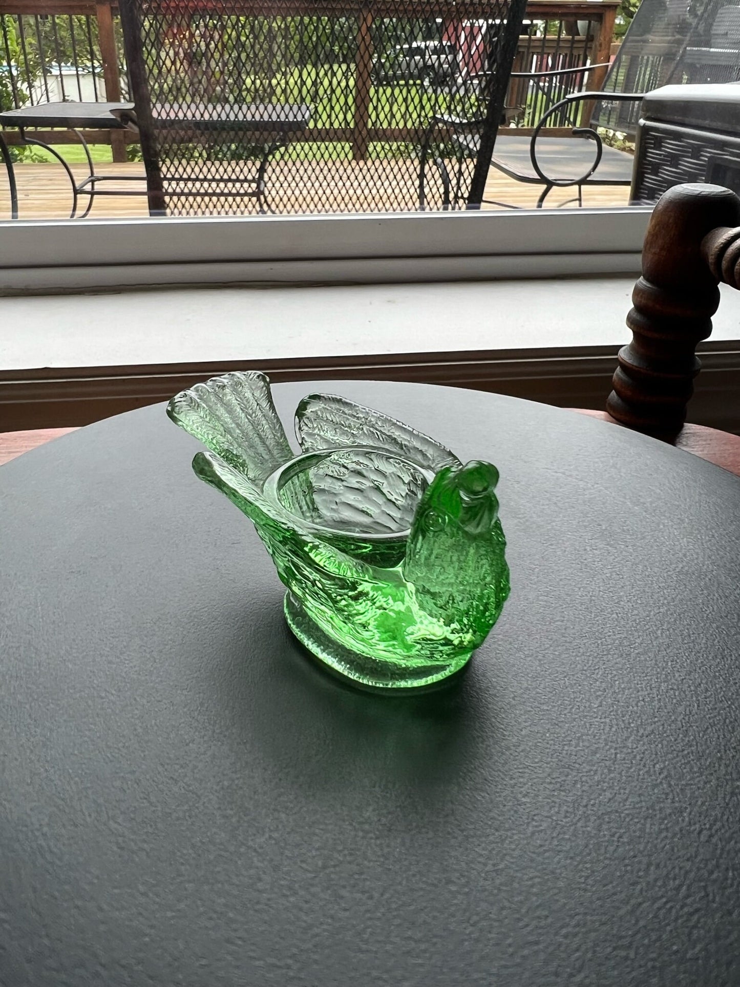 Vintage Vaseline Green Glass Rooster Salt Cellar: Degenhart Art Glass