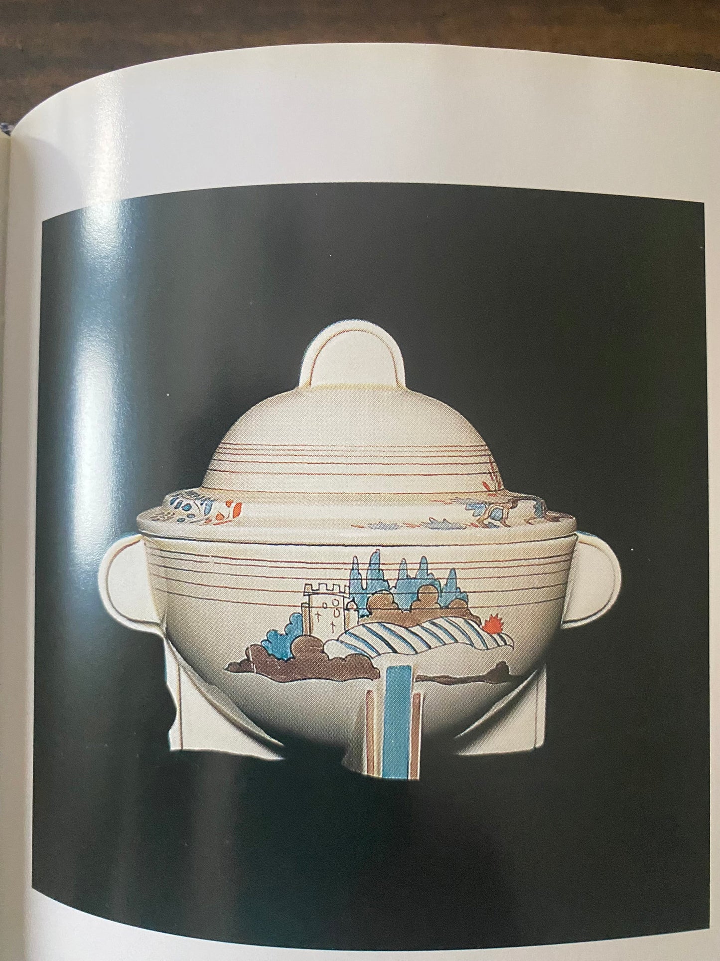 Clarice Cliff & Contemporaries Book: Price Guide