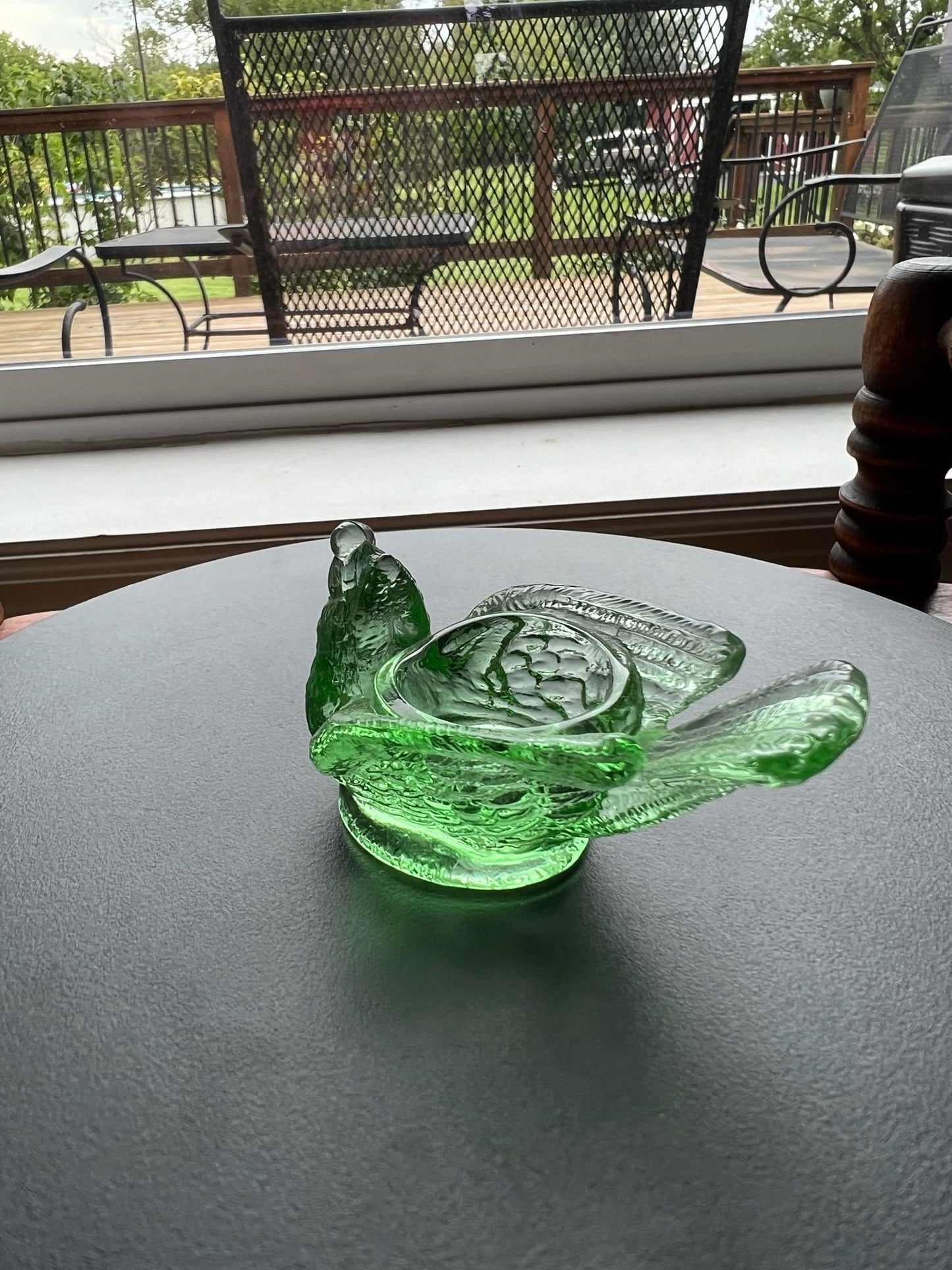 Vintage Vaseline Green Glass Rooster Salt Cellar: Degenhart Art Glass