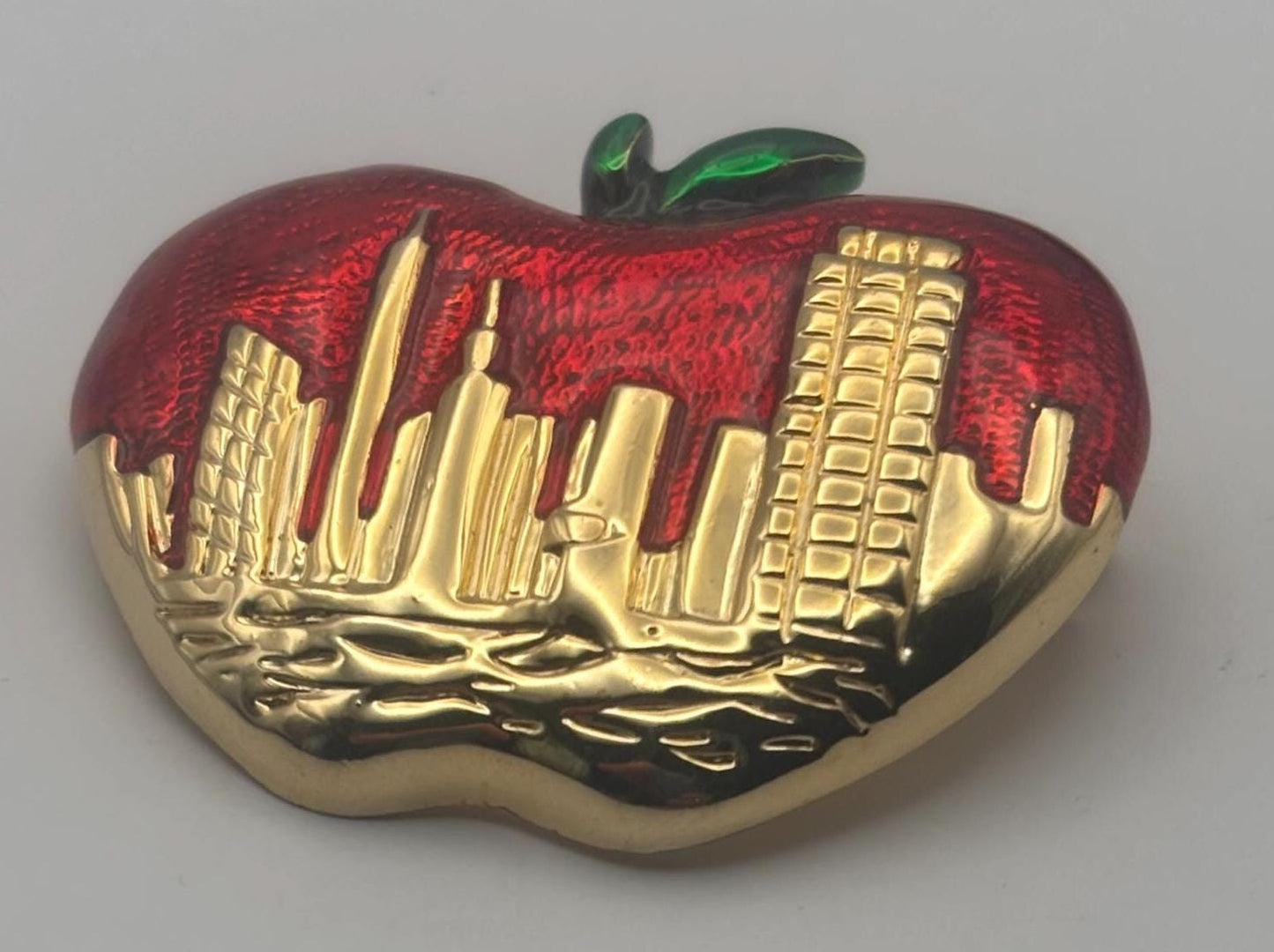 Vintage Apple with NYC Skyline Pin Brooch Lover Antiques and Vintage