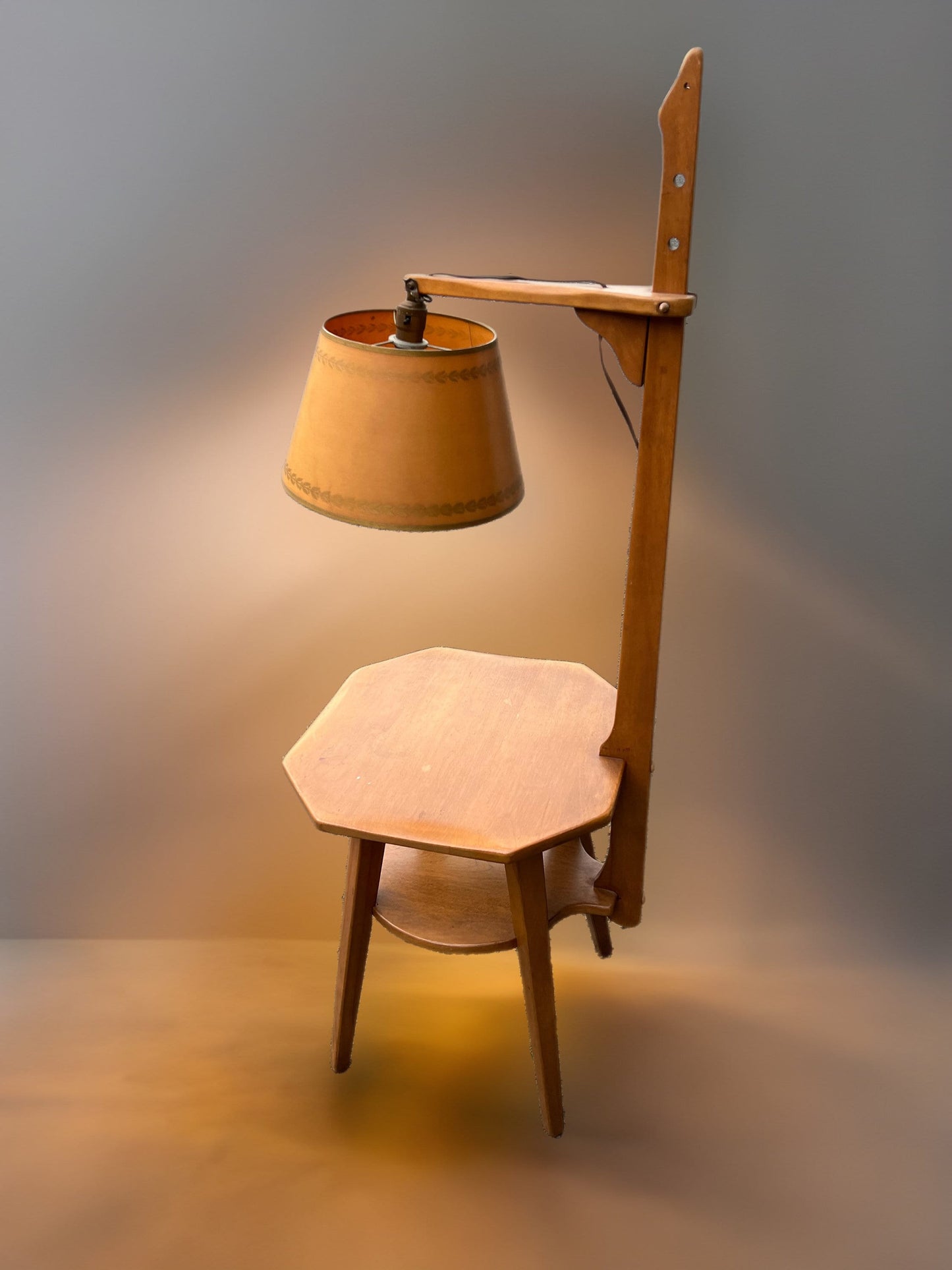 Cushman Colonial Two-Shelf Table Lamp No. 5402 - Mid-Century Modern