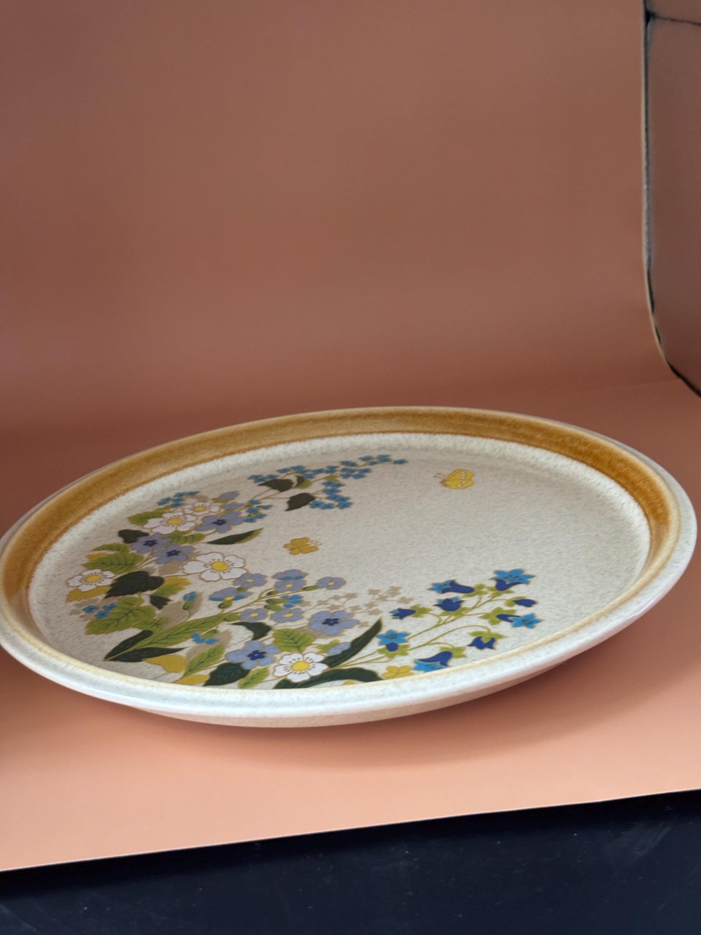 Vintage Mikasa Dinner Plate Stone Manor Stoneware F5827 Sweet Briar Blue & White Flowers Lover Antiques and Vintage