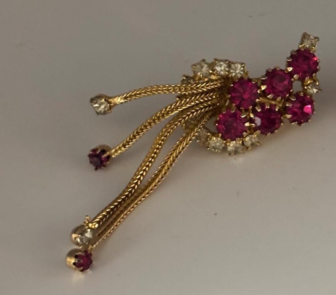 Vintage Swarovski Pink Rhinestone & Gold Clip On Earrings Lover Antiques and Vintage