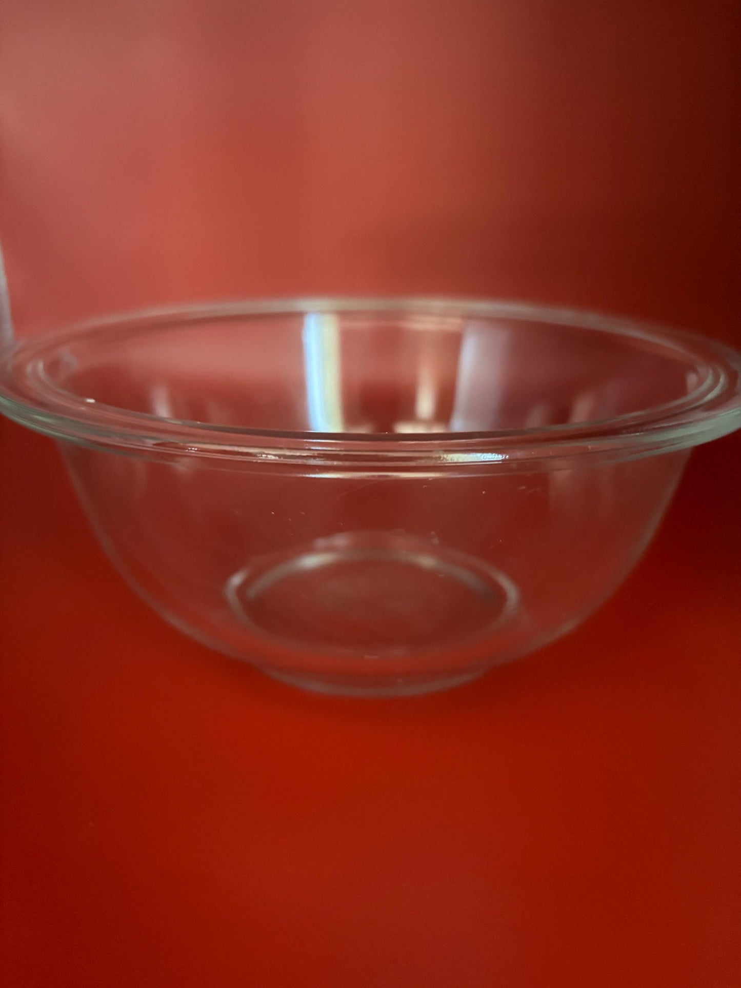 Vintage Glass Mixing Bowl: 7 1/8" Diameter