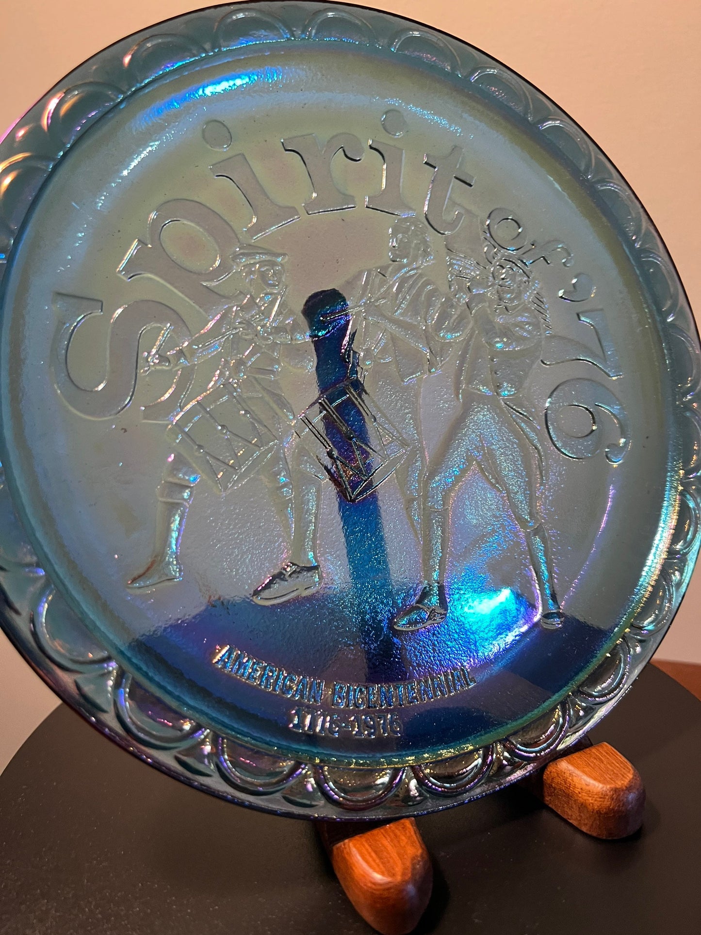 Vintage Indiana Glass Carnival Plate: 1776-1976 Bicentennial Iridescent Blue
