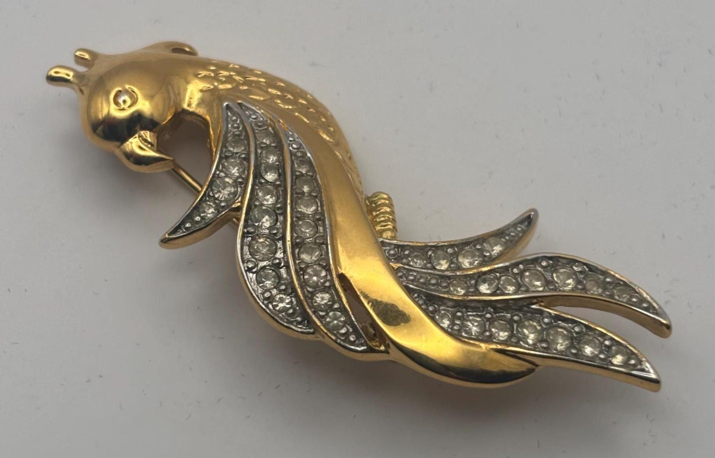 Van Dell Gold Rhinestone Parrot Brooch