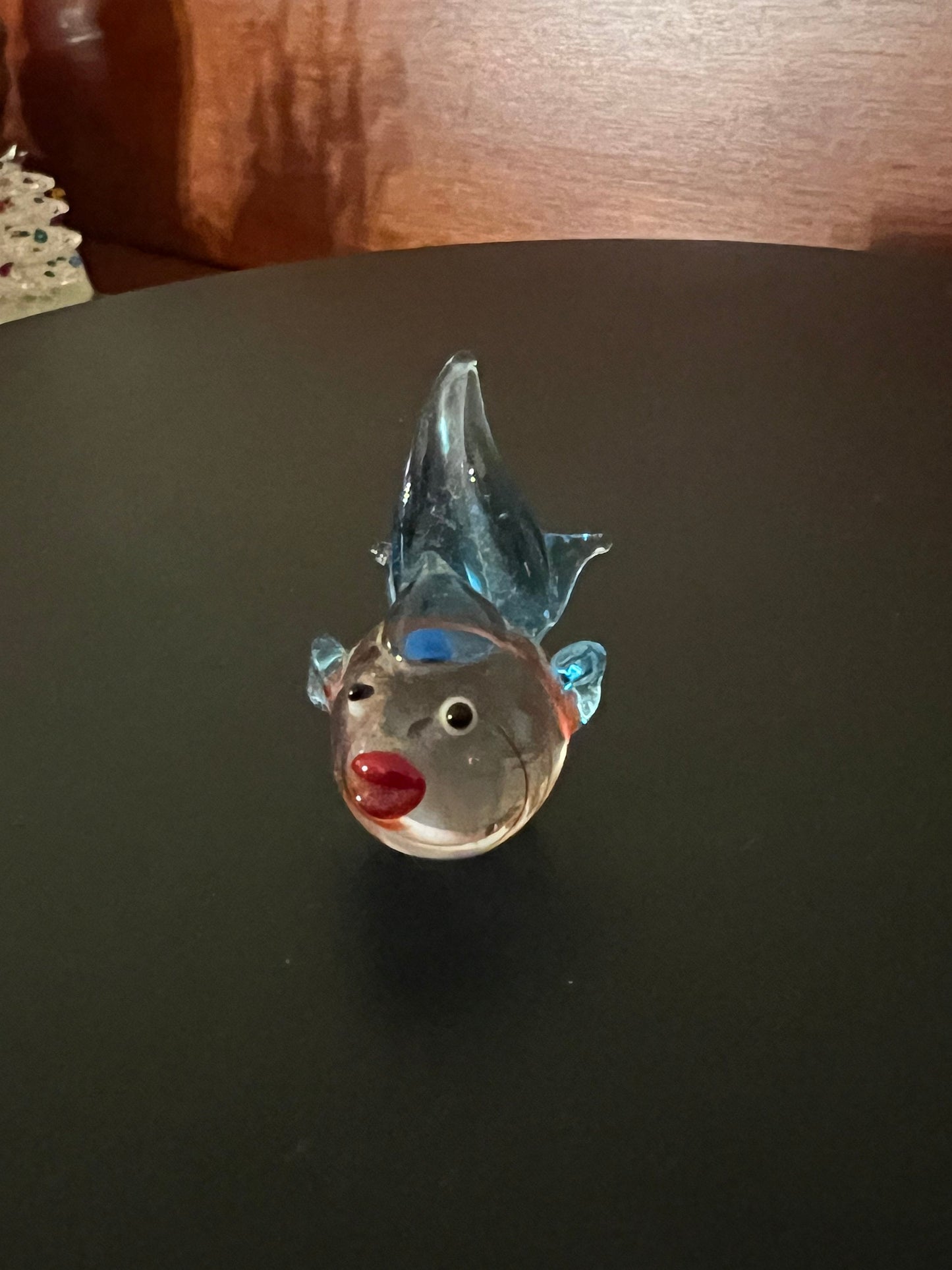 Vintage Crystal Fish Figurine: Mini Under the Sea Glass Art