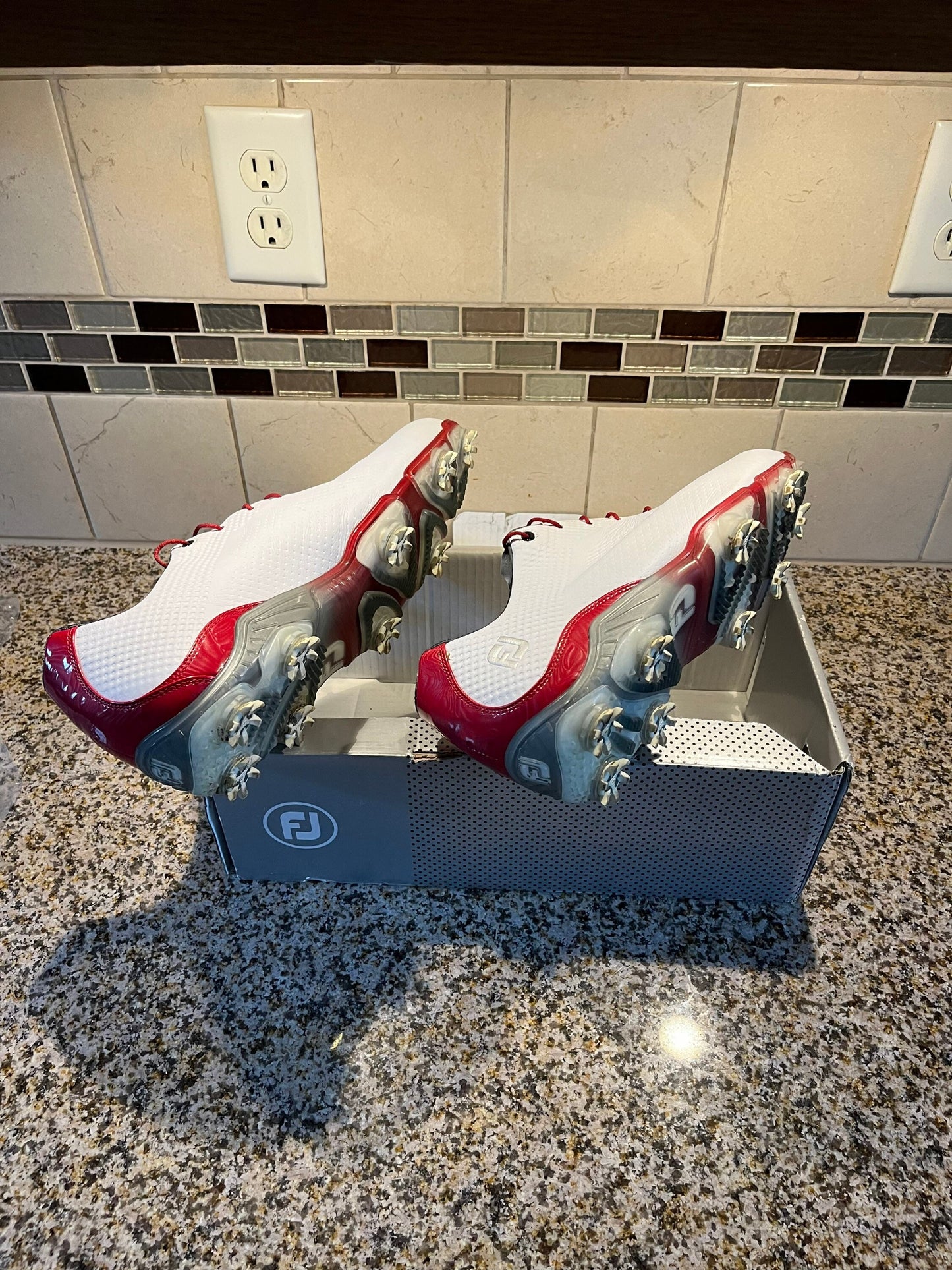 Footjoy DNA Mens Golf Shoes Size 14 Golfing Athletic Ware White/Fire Red In Original FJ bag & box as shown in like new condition