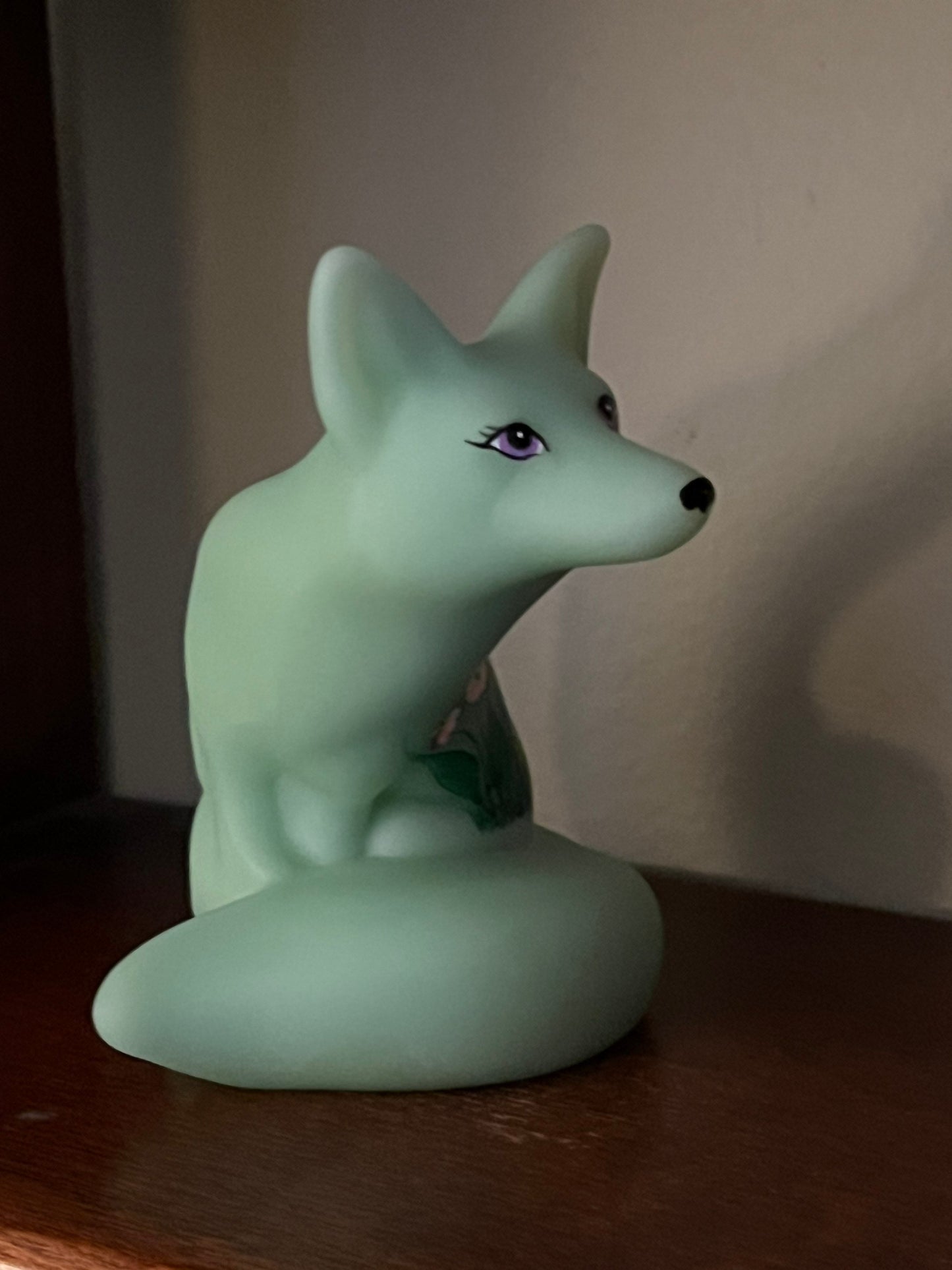 Fenton Green Hand Painted Fox Signed Lisa Van Es Art Glass, Painted Glass Fox Lover Antiques and Vintage
