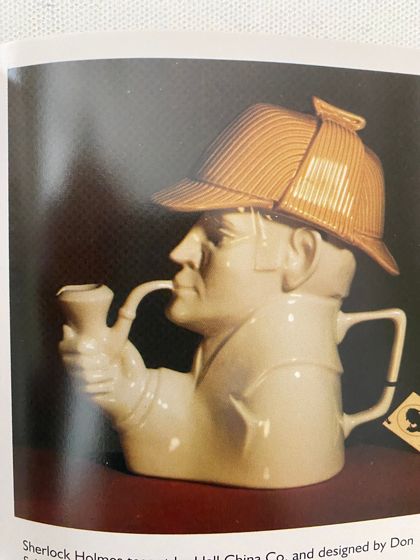 Collectible Dinnerware Book by Jo Cunningham
