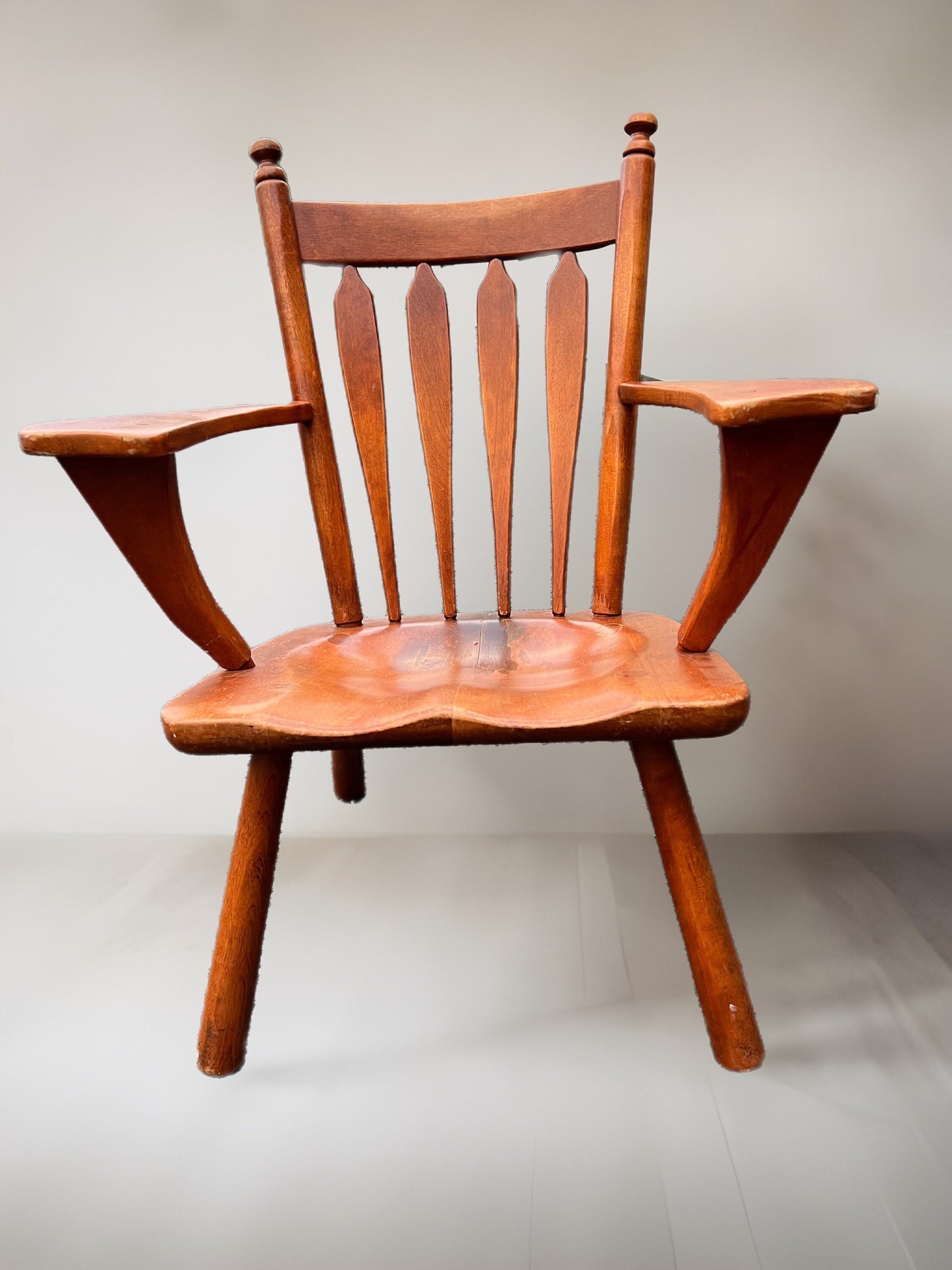 Vintage Cushman Colonial Searsburg Chair, Round Post Accent Chair