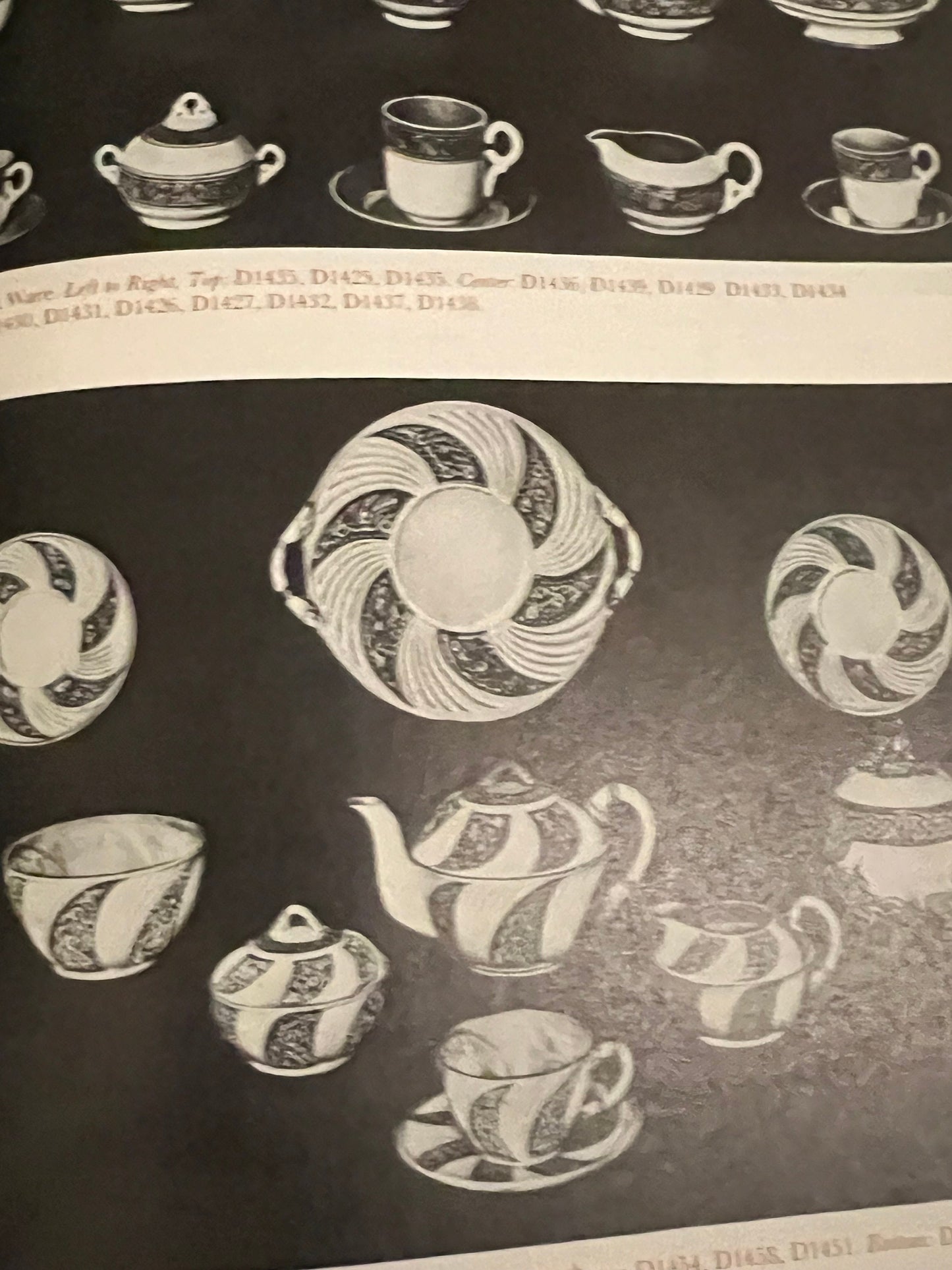 Vintage Belleek Collector's Guide: Illustrated Reference Book, 1978