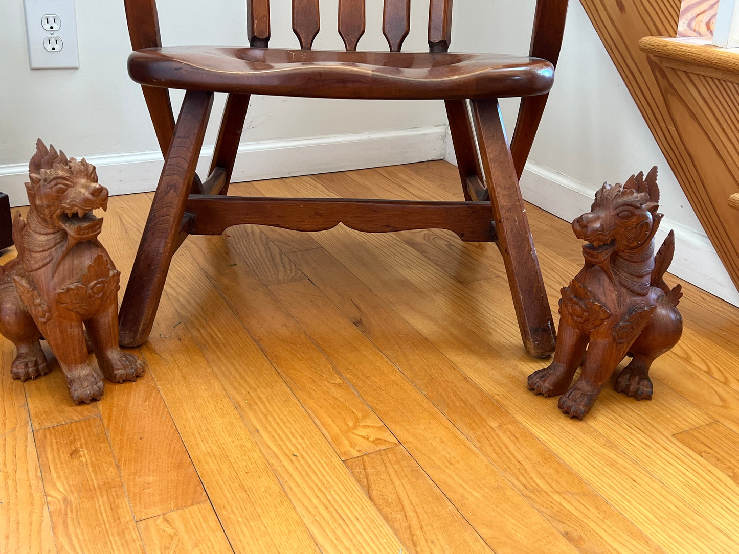 Sikes Windsor Armchair Wide Paddle Arm Chair Lover Antiques and Vintage