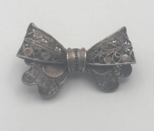 Sterling Silver Filigree Bow Brooch, Tied Ribbow Bow Pin, Lover Antiques and Vintage