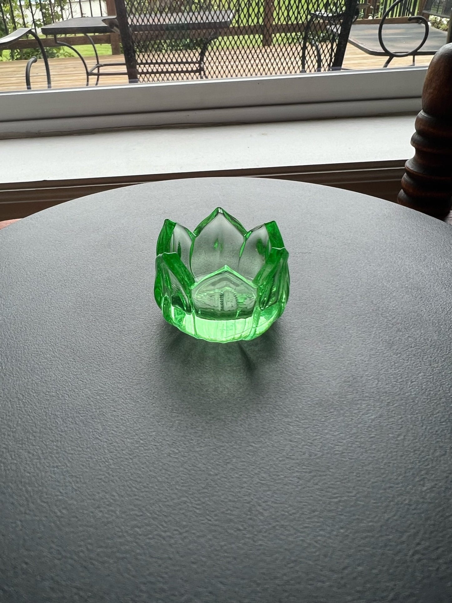 Vintage Westmoreland Green Uranium Glass Lotus Flower Salt Dish
