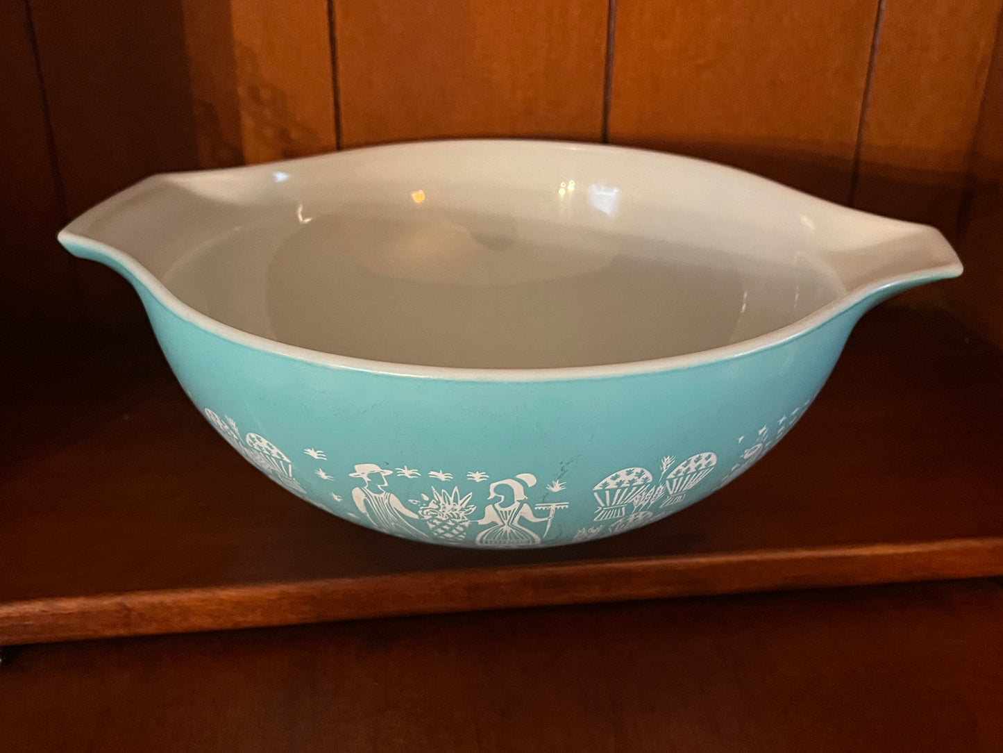 Vintage Pyrex Amish Butterprint Cinderella Bowls: Turquoise & White, Set of 3