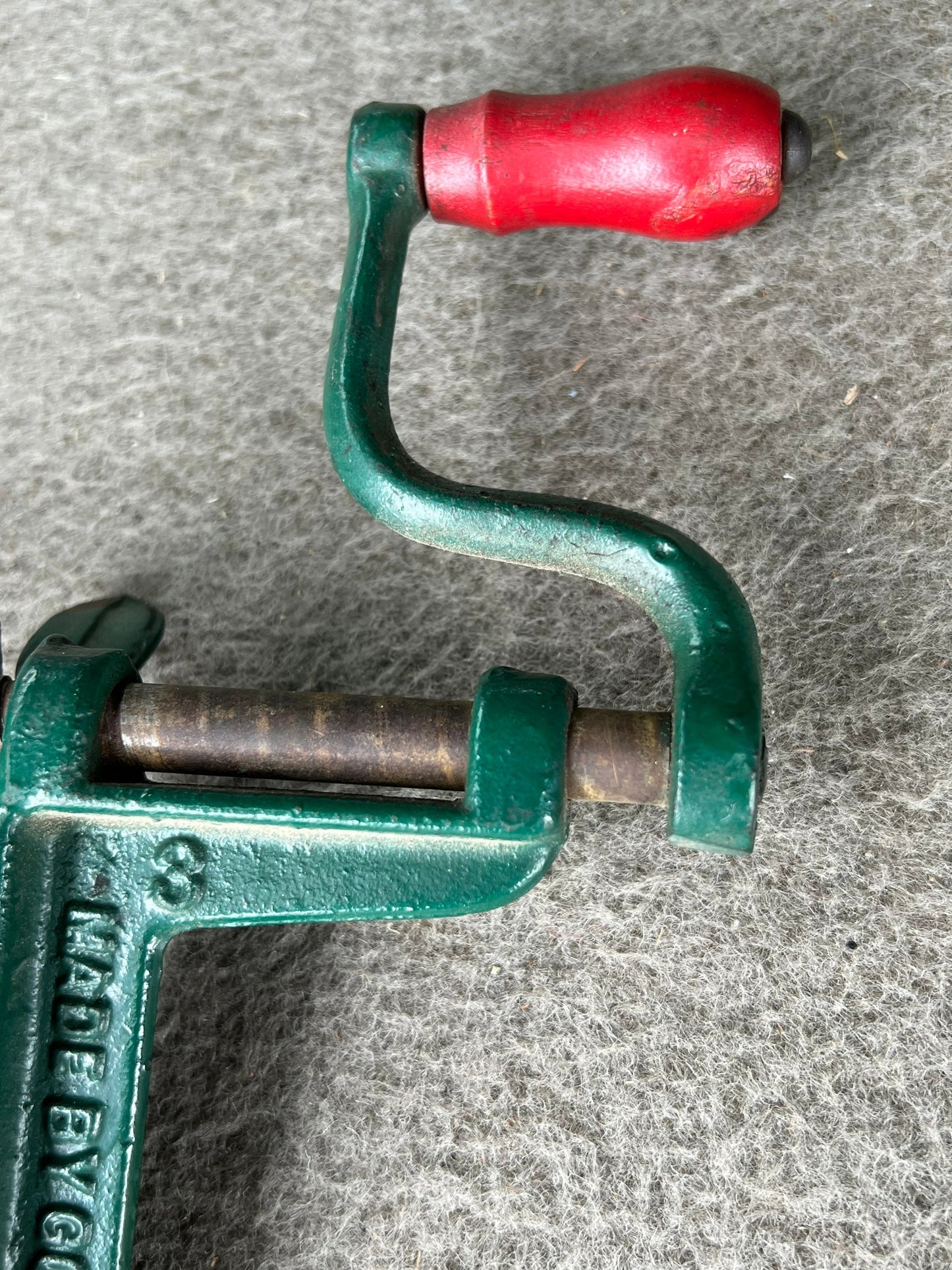Antique White Mountain Apple Peeler: Goodell Company Cast Iron Parer