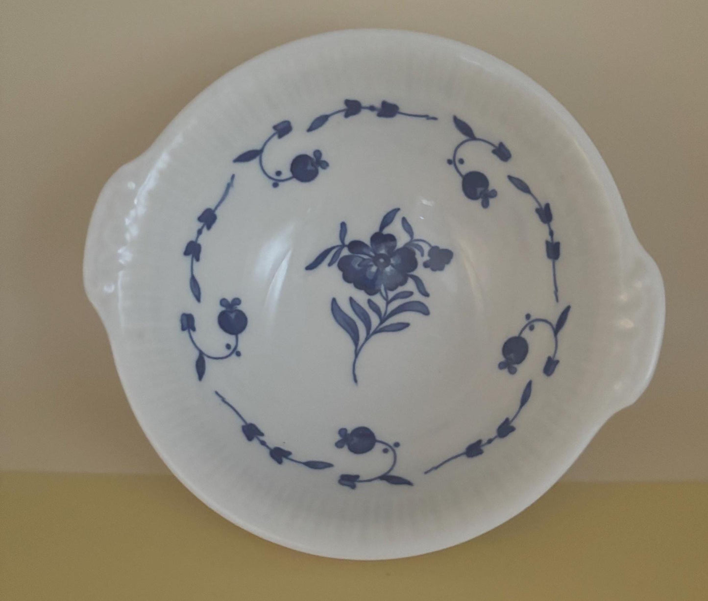 Vintage Nantucket Bowl by Syracuse China Blue & White Dishes Lover Antiques and Vintage