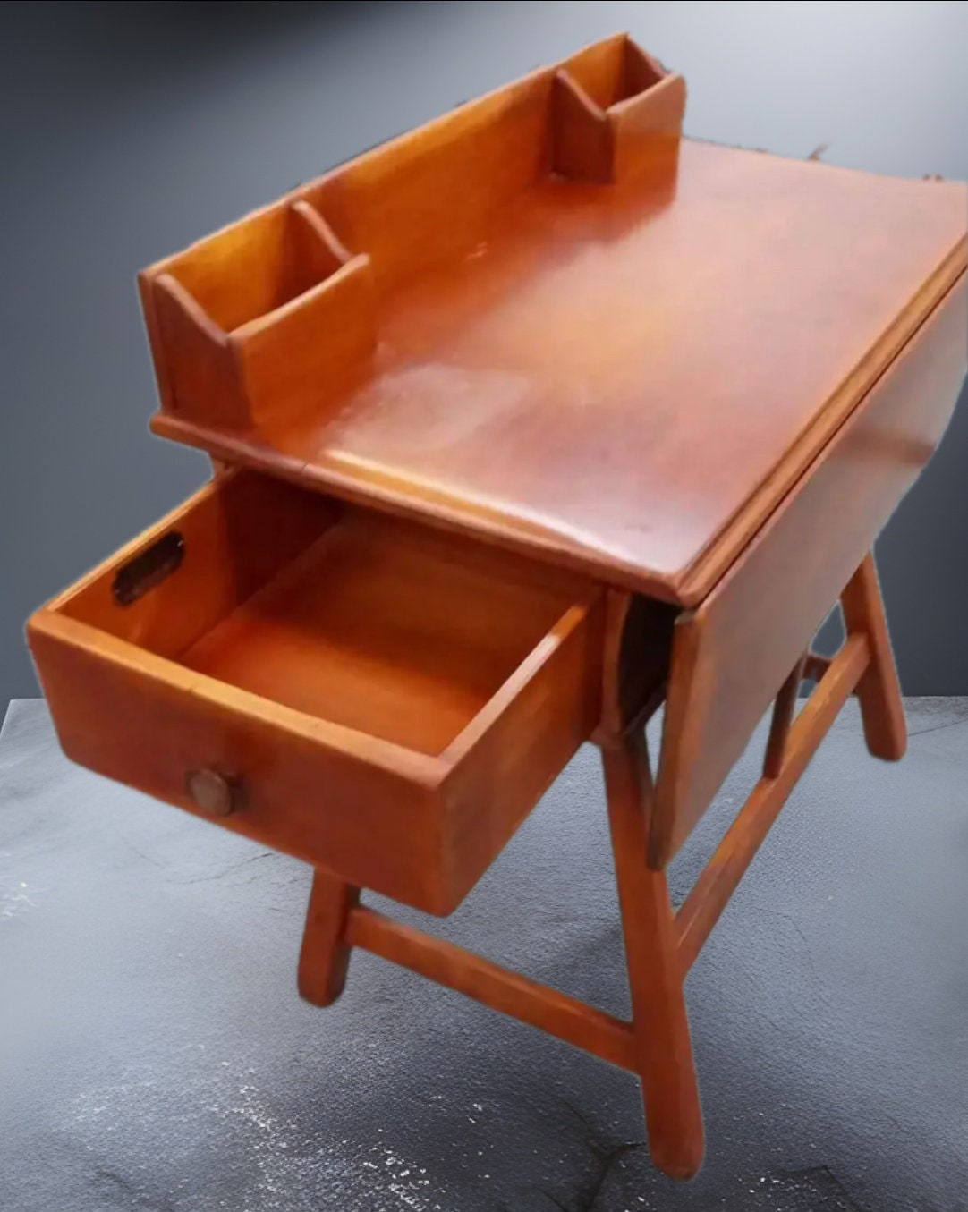 Cushman Colonial Rudder Desk No. 4-112: Vintage Vanity, Butterfly Table