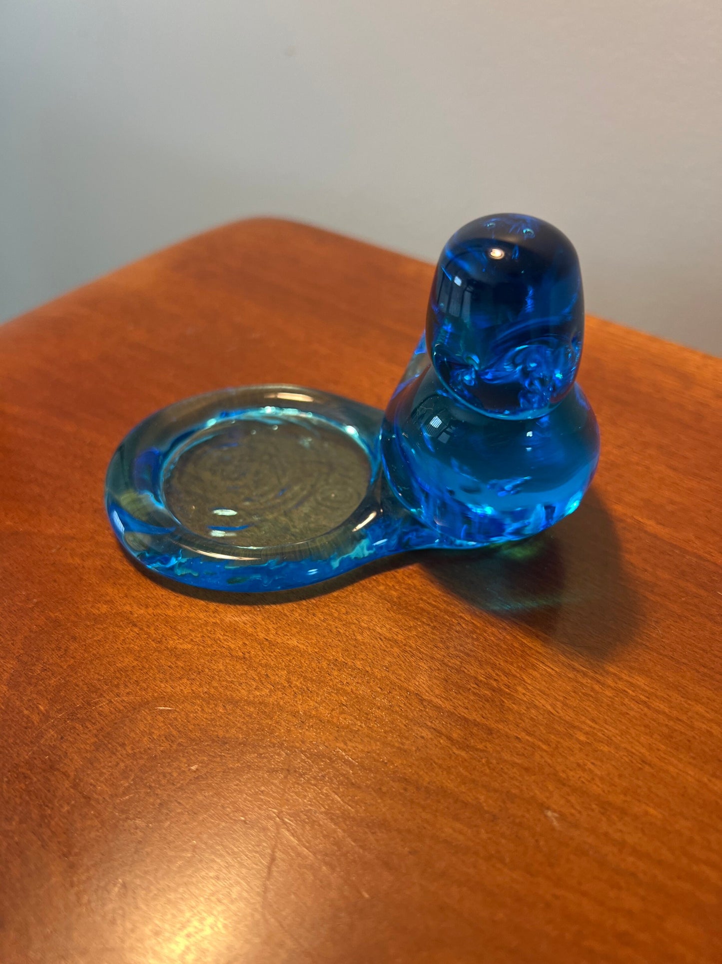 Vintage Blue Art Glass Bluebird of Happiness with Bird Bath, Signed Ron Ray 1995