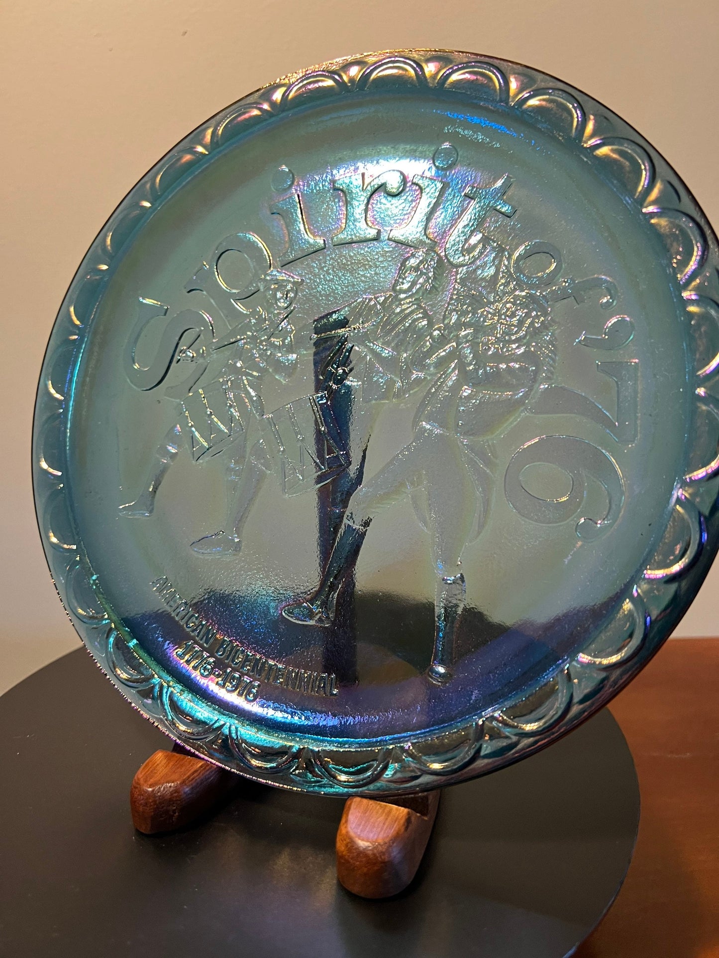 Vintage Indiana Glass Carnival Plate: 1776-1976 Bicentennial Iridescent Blue