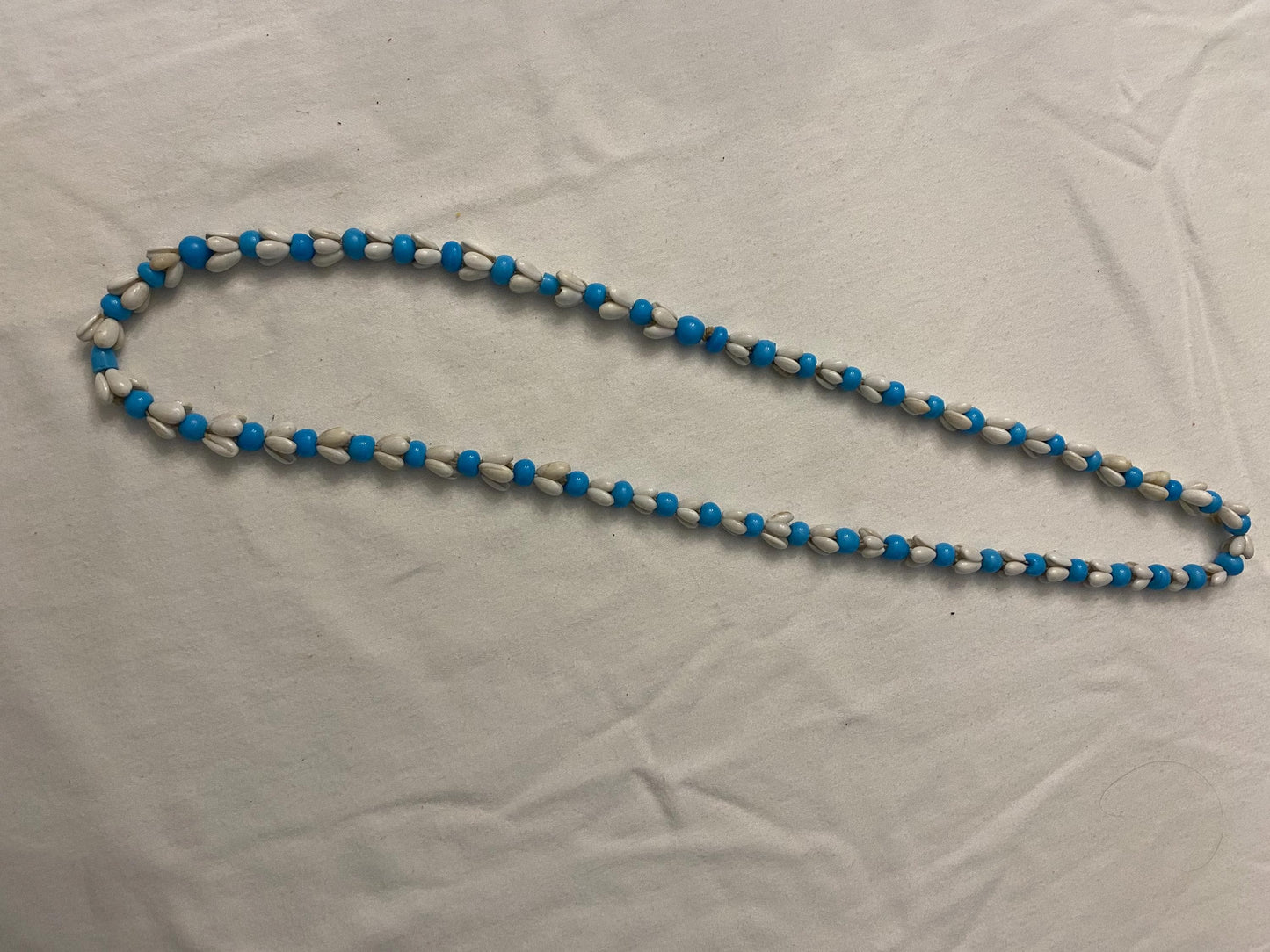 Vintage Blue White Flower and Bead Necklace, Unique Gift for Her, Retro Floral Jewelry, Lover Antiques and Vintage