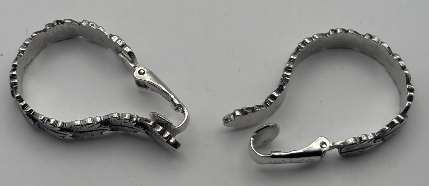 Vintage Avon Silver Clip On Earrings Lover Antiques and Vintage