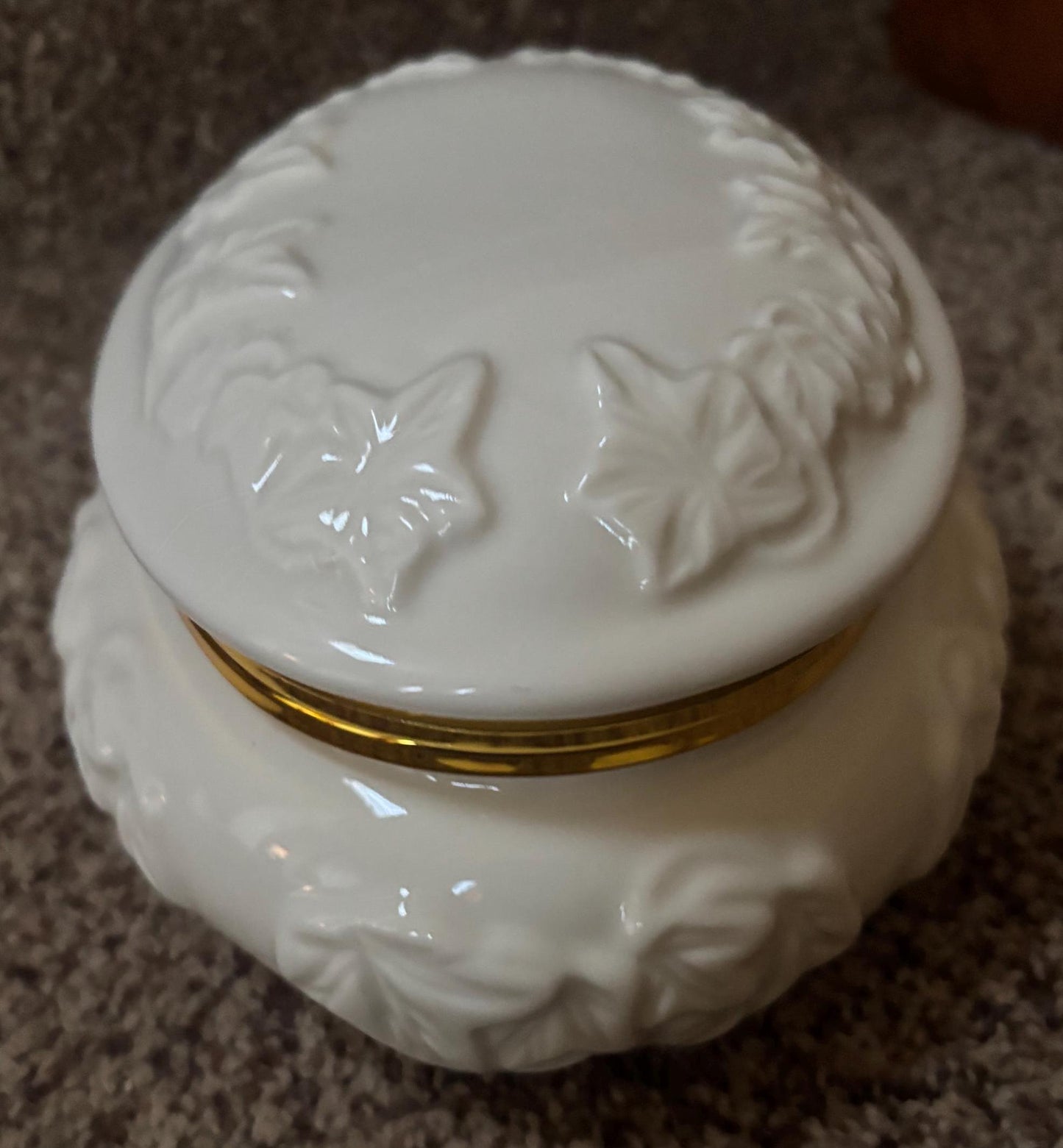 Vintage Lenox Porcelain & Gold Trim Music Box Floral Pattern Lover Antiques and Vintage