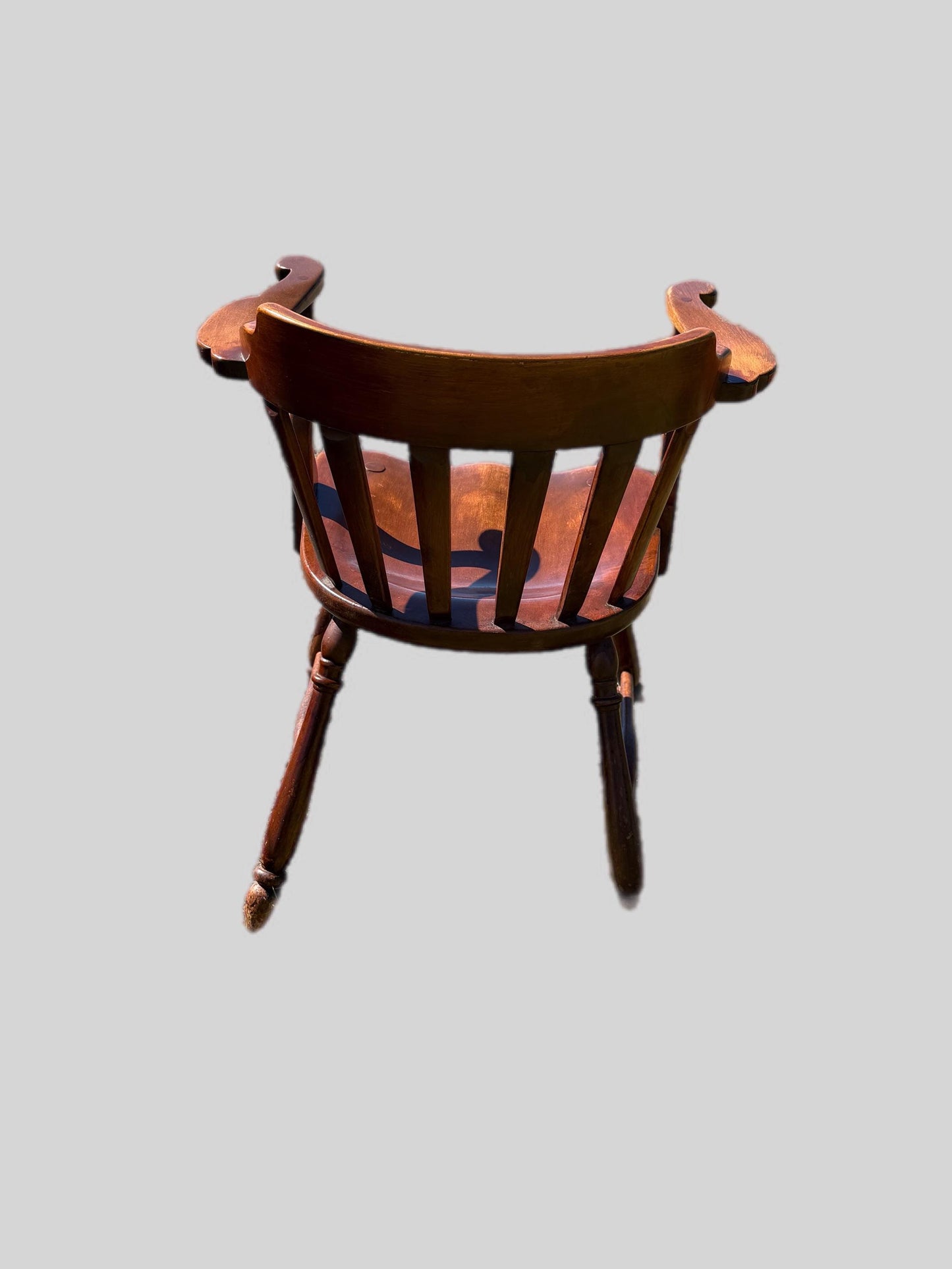 Vintage Cushman Colonial Captain's Chair: Rustic Barrel Back Armchair