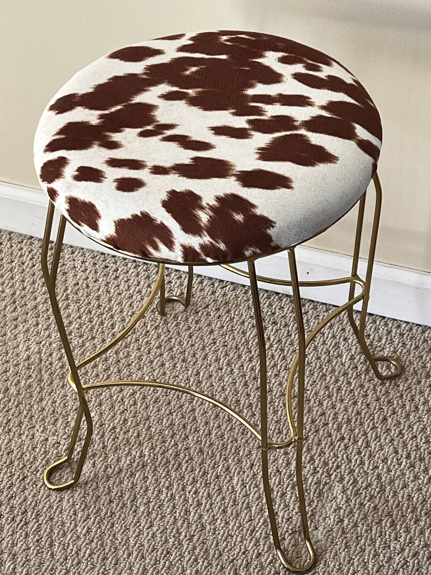 Mid Century Modern Cowhide and Brass Chair Stool Modern Ottoman with Cowhide Steerhorn Photographer’s Seat Lover Antiques and Vintage