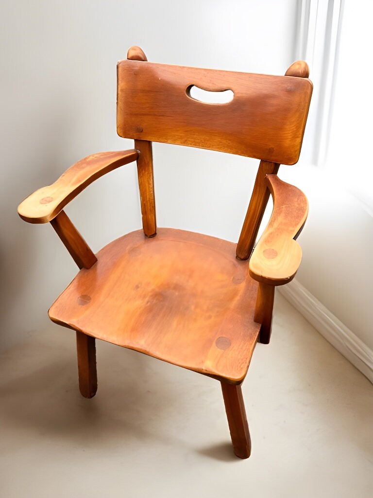 Cushman Colonial Creations Malden Armchair No. 4-24A, Cushman Chair with Arms, Rustic Chair, Lover Antiques and Vintage