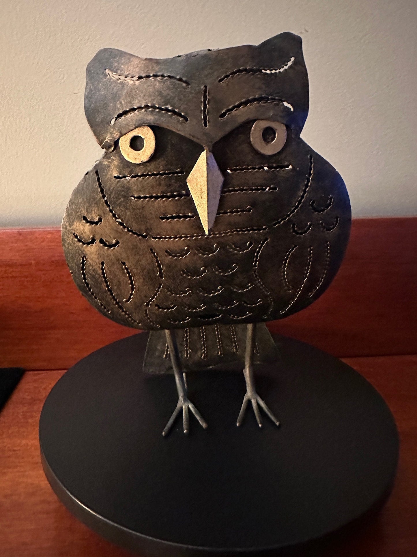 Vintage Brutalist Metal Owl Sculpture: Mid-Century Modern Art