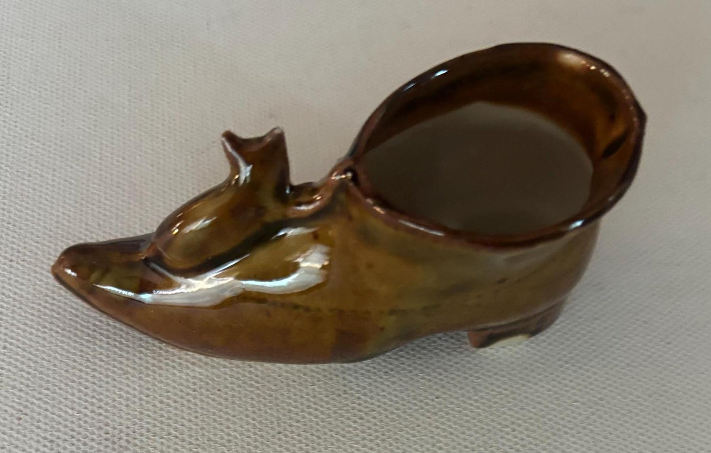 Vintage Cat on Top of Brown Shoe Ceramic Lace Up Shoe Lover Antiques and Vintage
