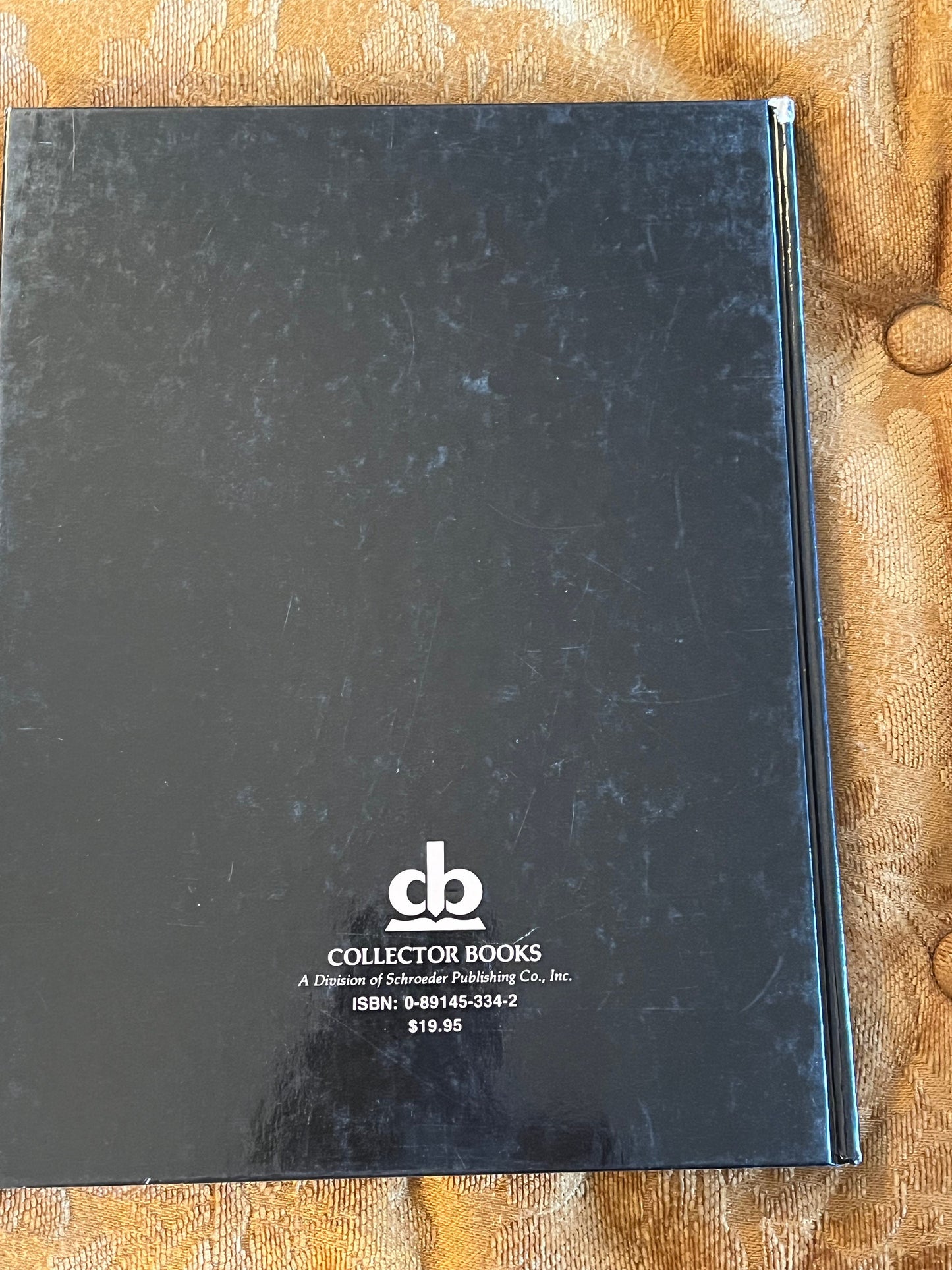 Antique Purses History & Value Guide by Richard Holiner