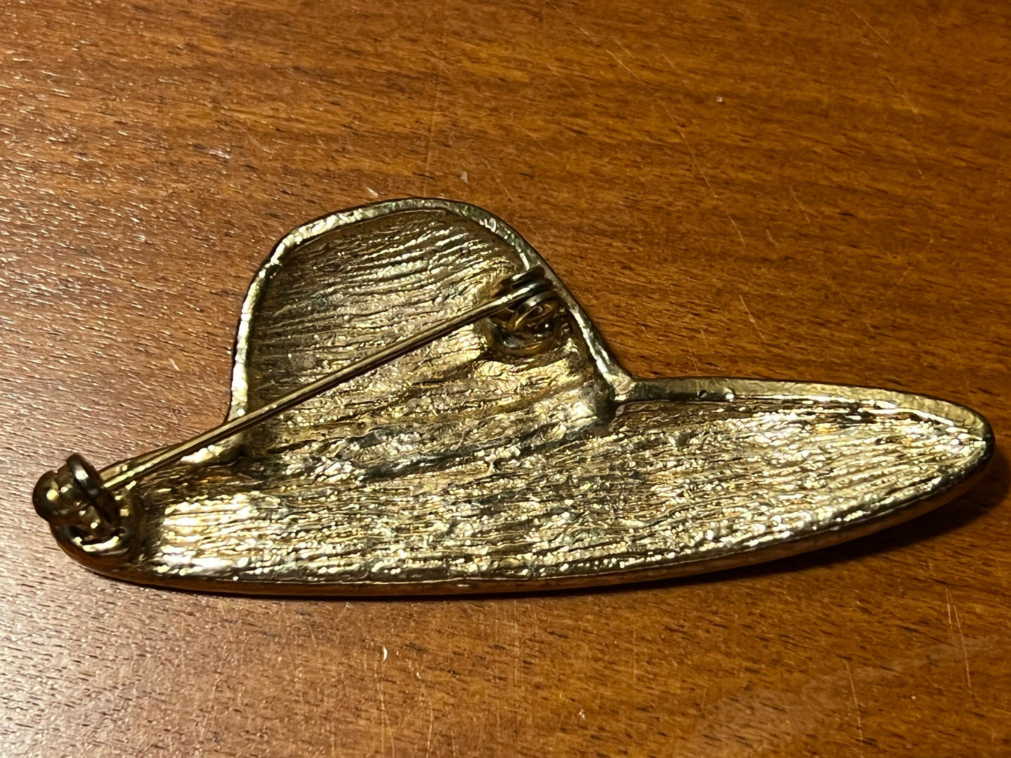 Vintage Red Hat Enamel brooch pin jewelry Mid Century Modern 18k gold plating  Art Deco Carmen Santiago